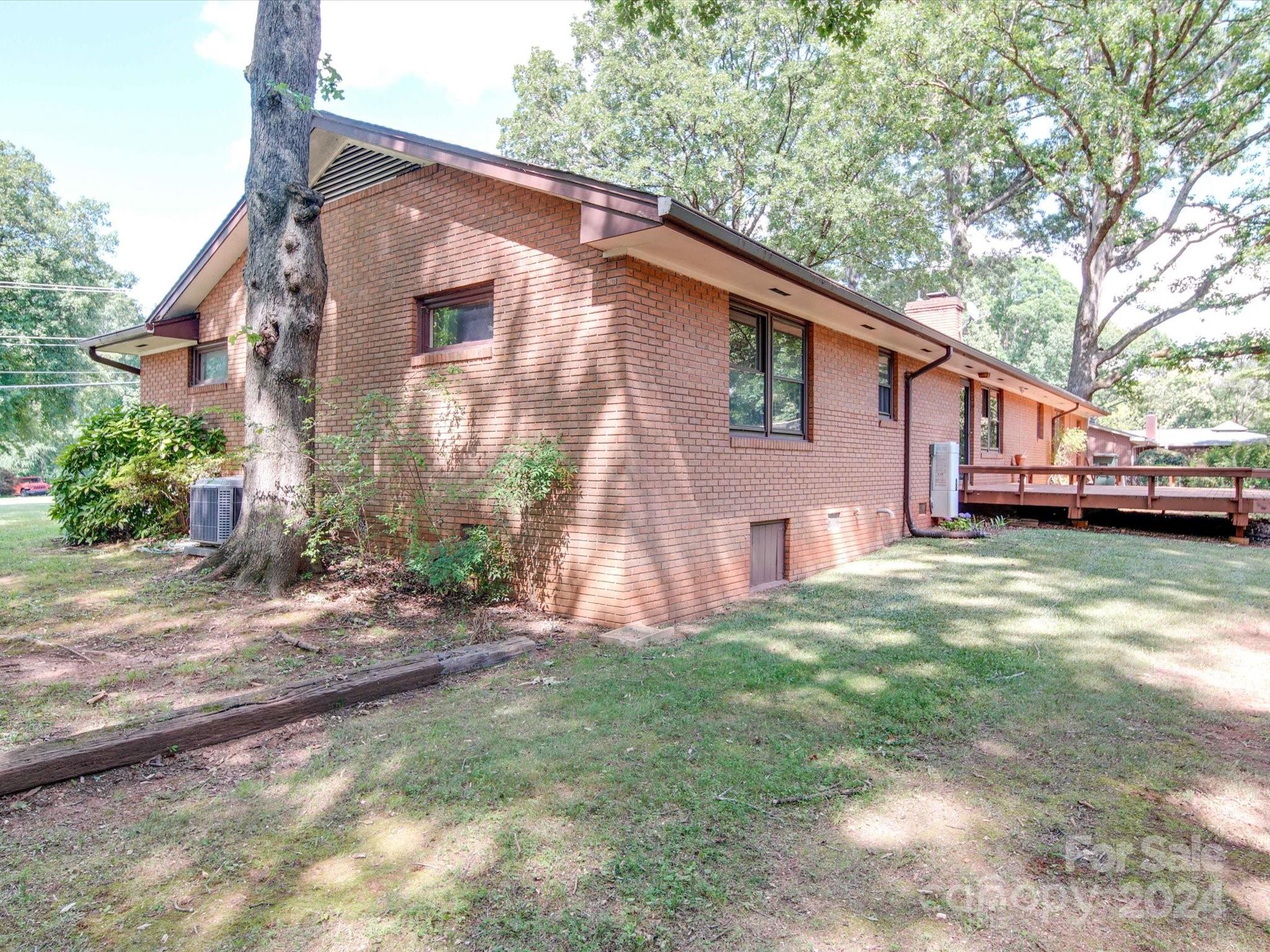 3015 Gardner Park Drive