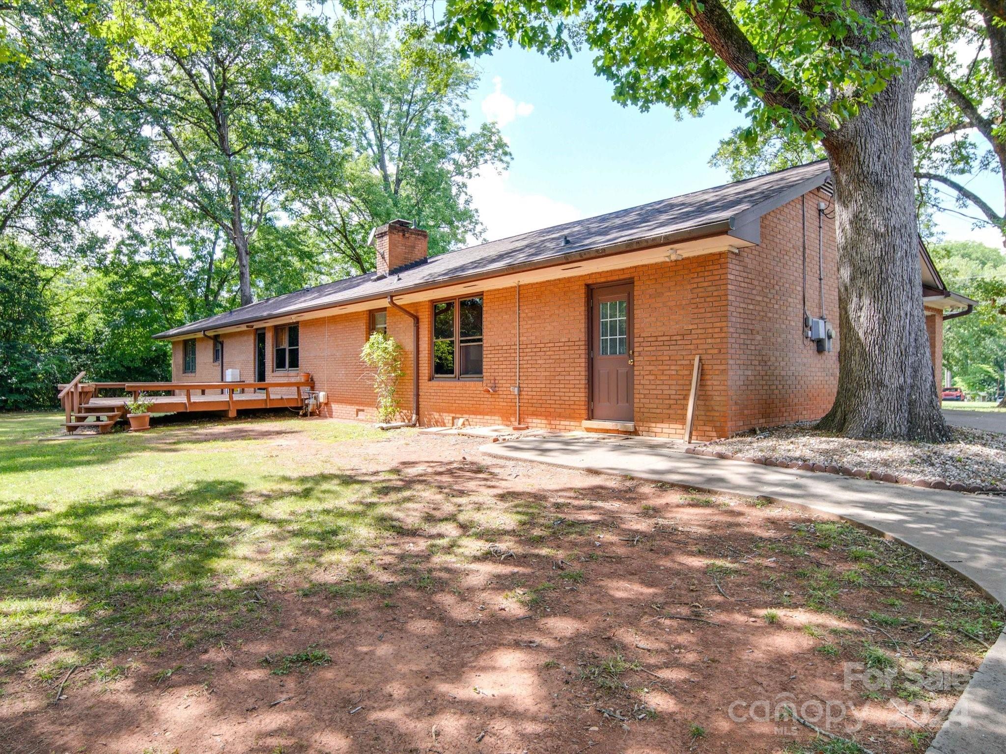 3015 Gardner Park Drive