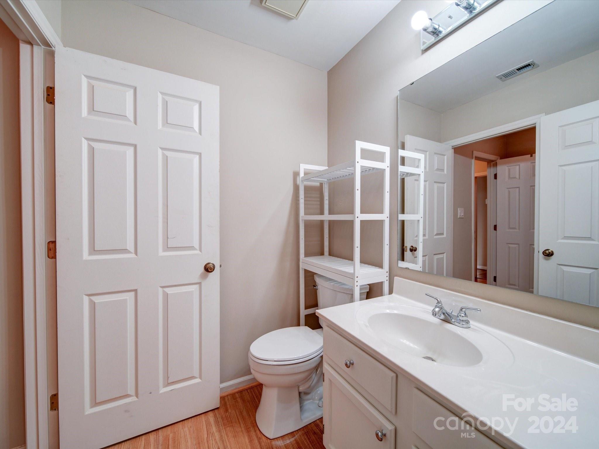 1212 E Franklin Boulevard Unit: B