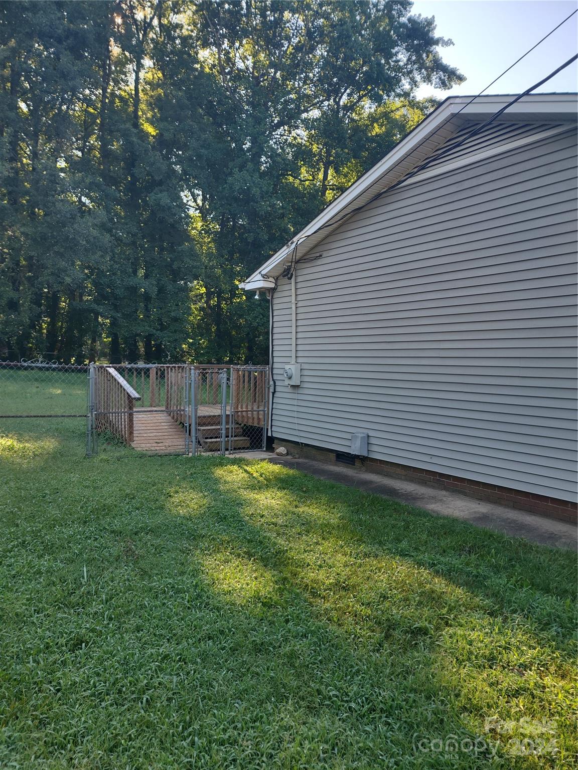111 Adcock Bluebird Lane