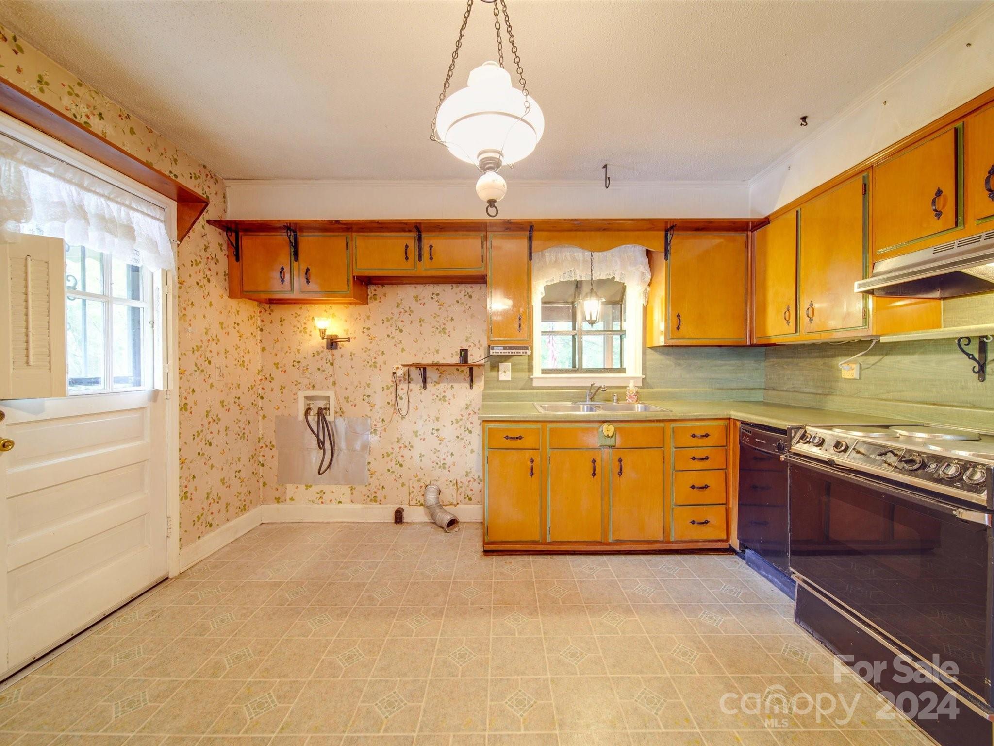 117 Farmhurst Drive