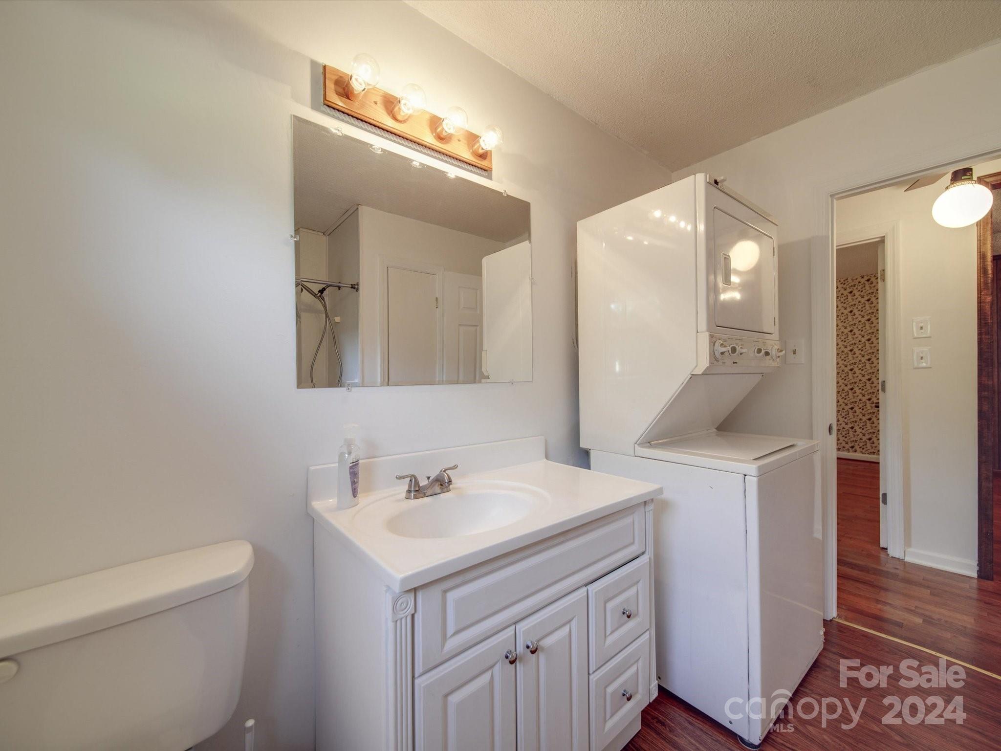 3531 Chapelwood Drive