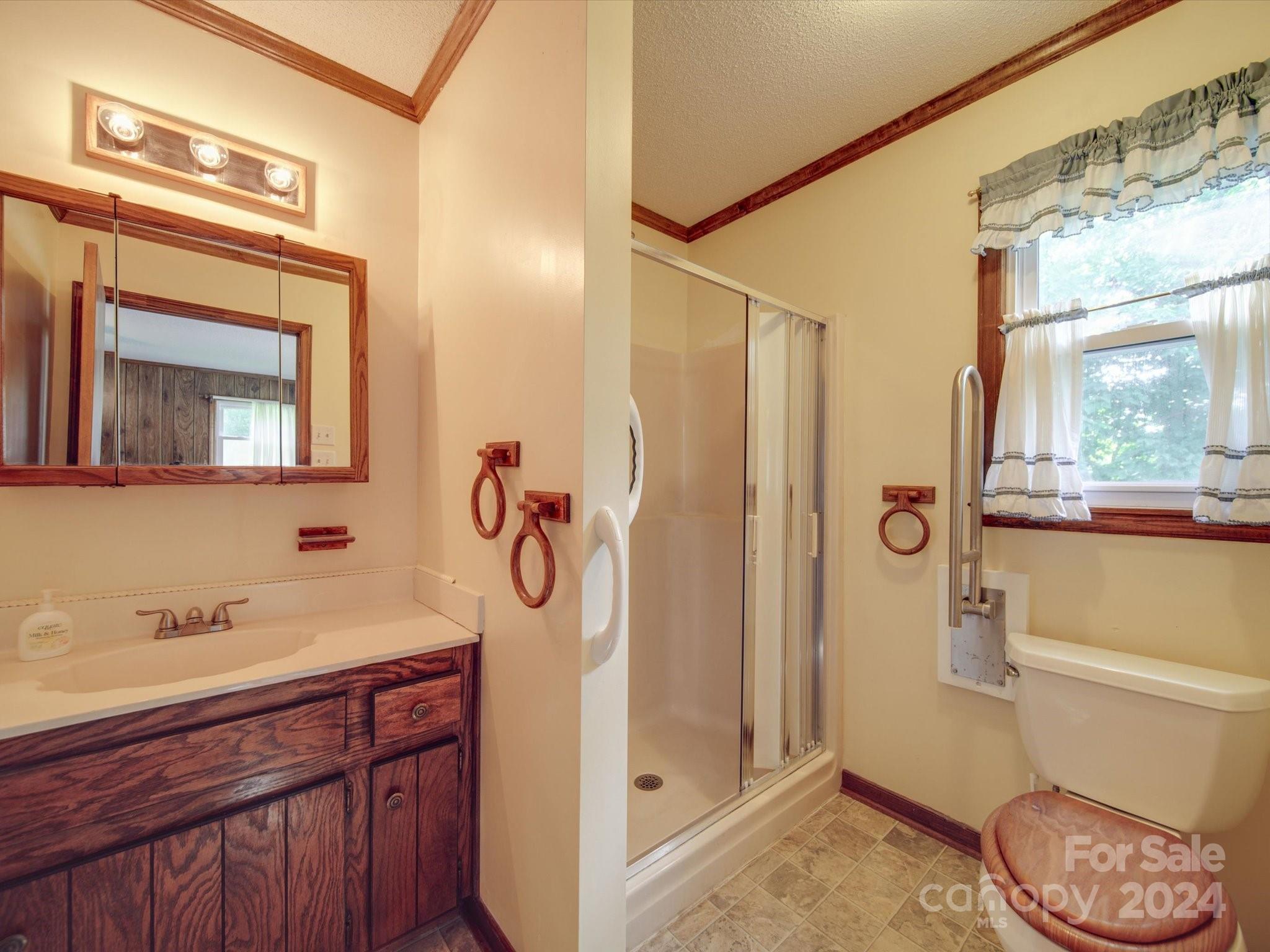3531 Chapelwood Drive