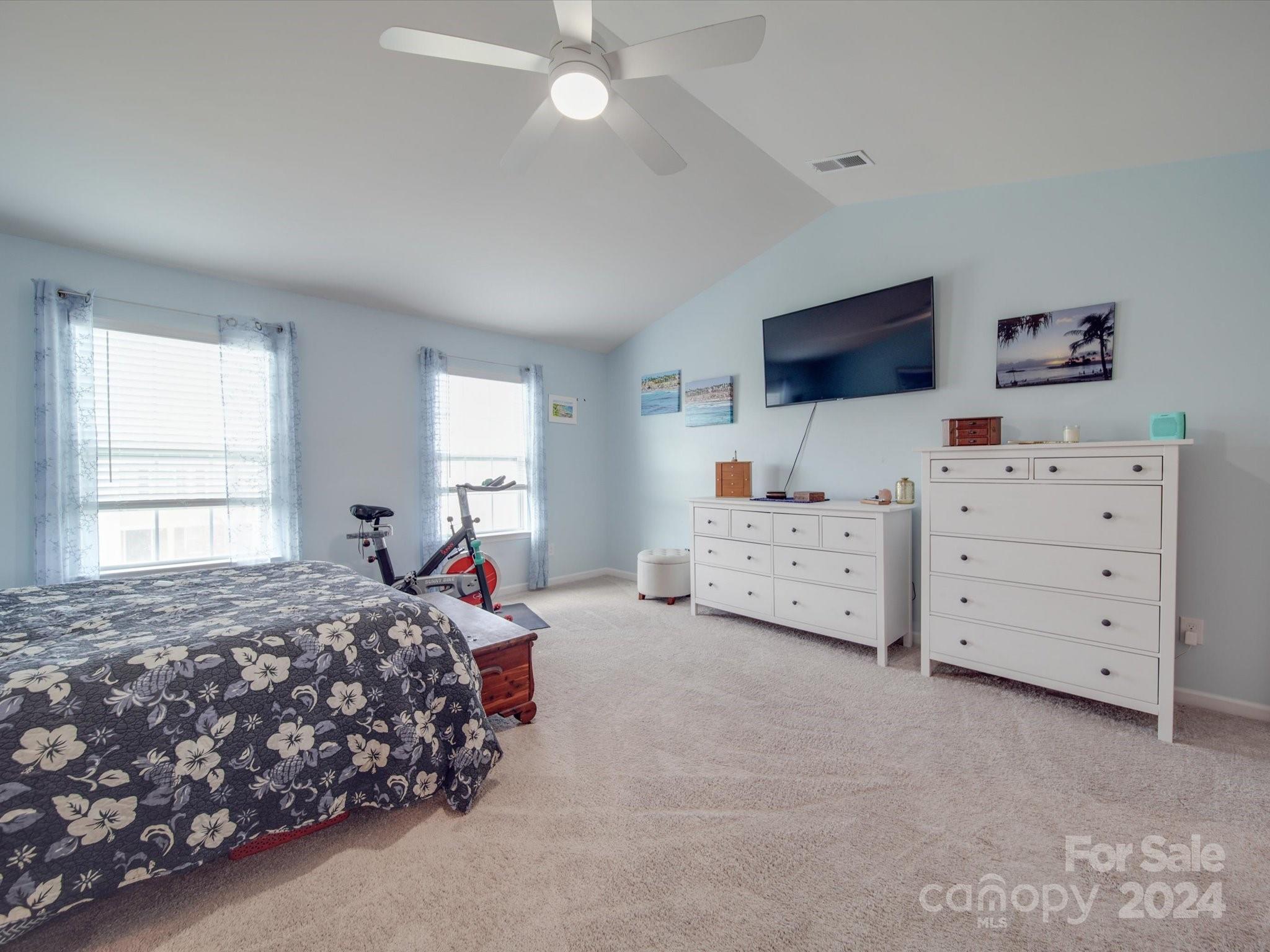 3115 Winesap Drive