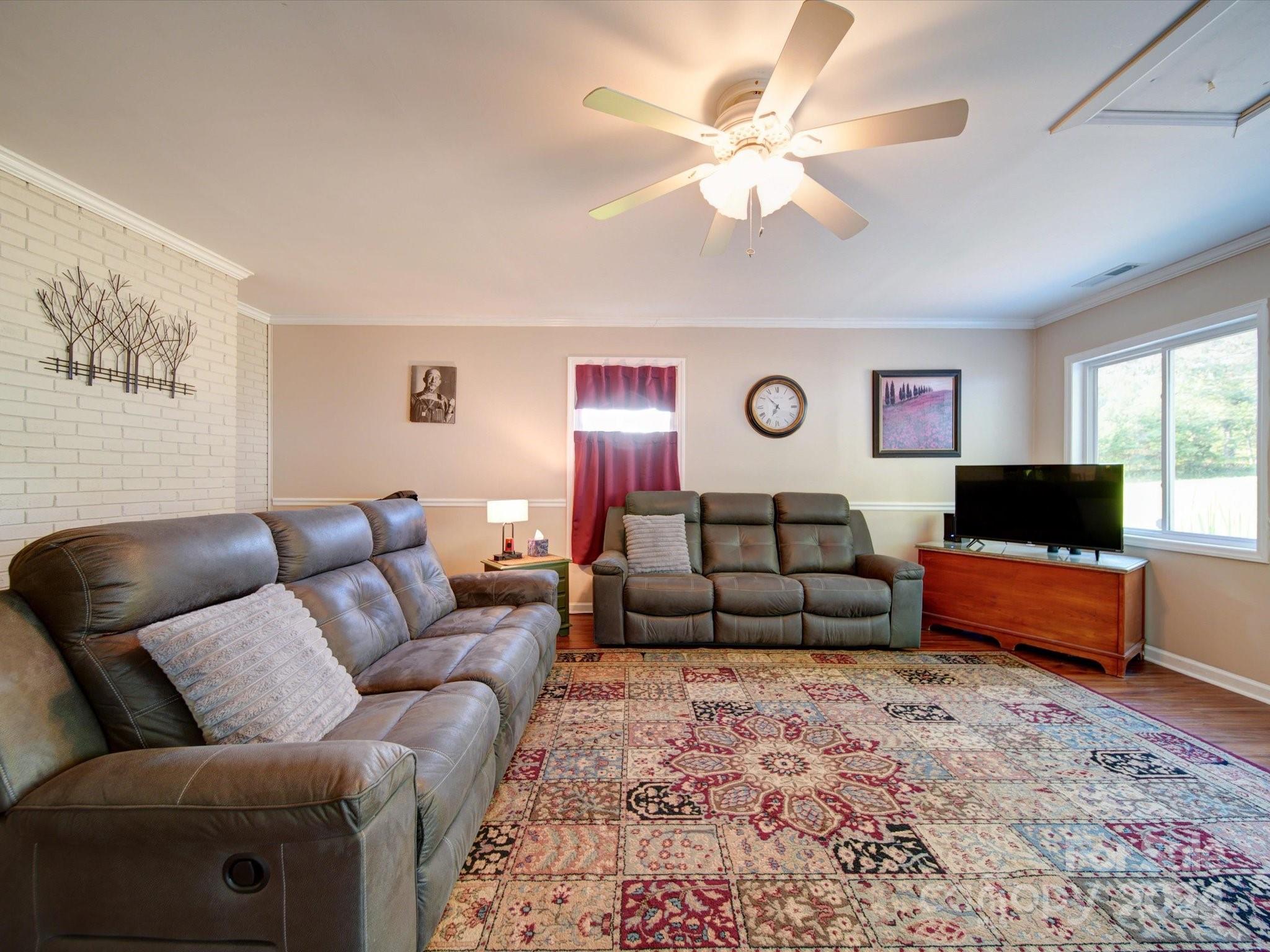 884 Kiser Road