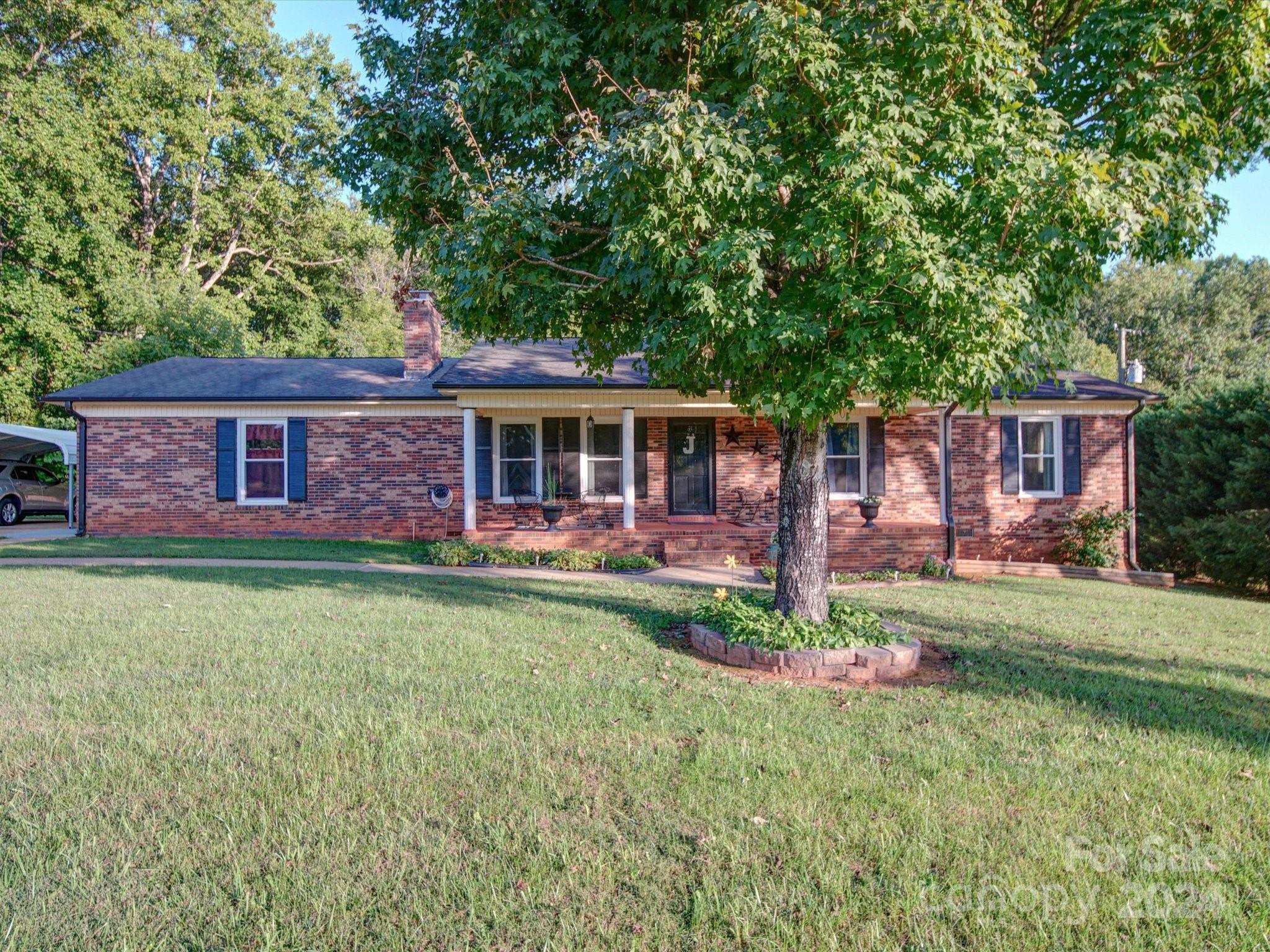 884 Kiser Road