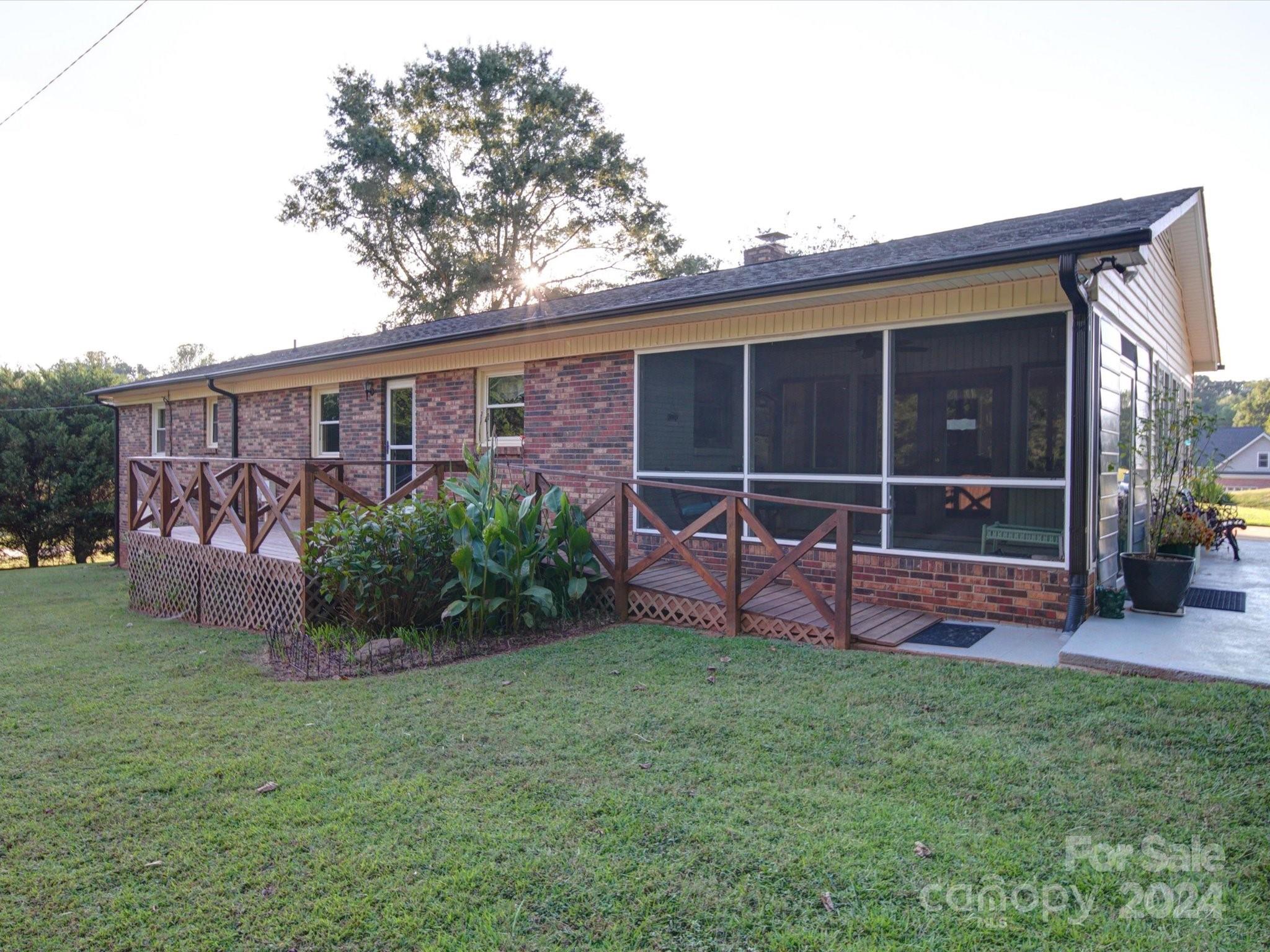 884 Kiser Road