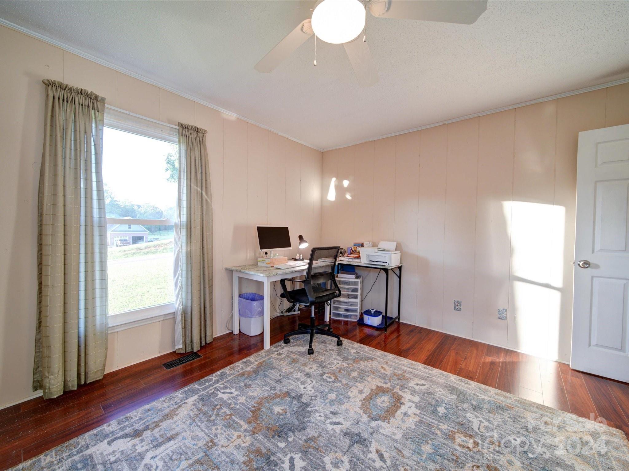 884 Kiser Road