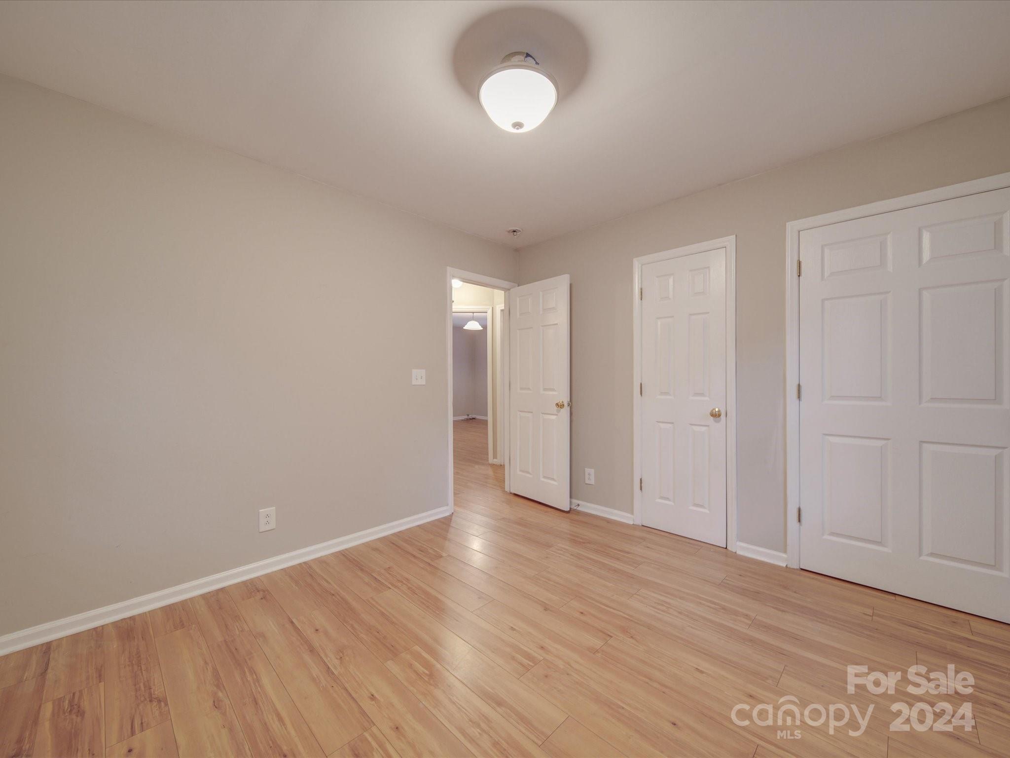 1211 Cloninger Avenue