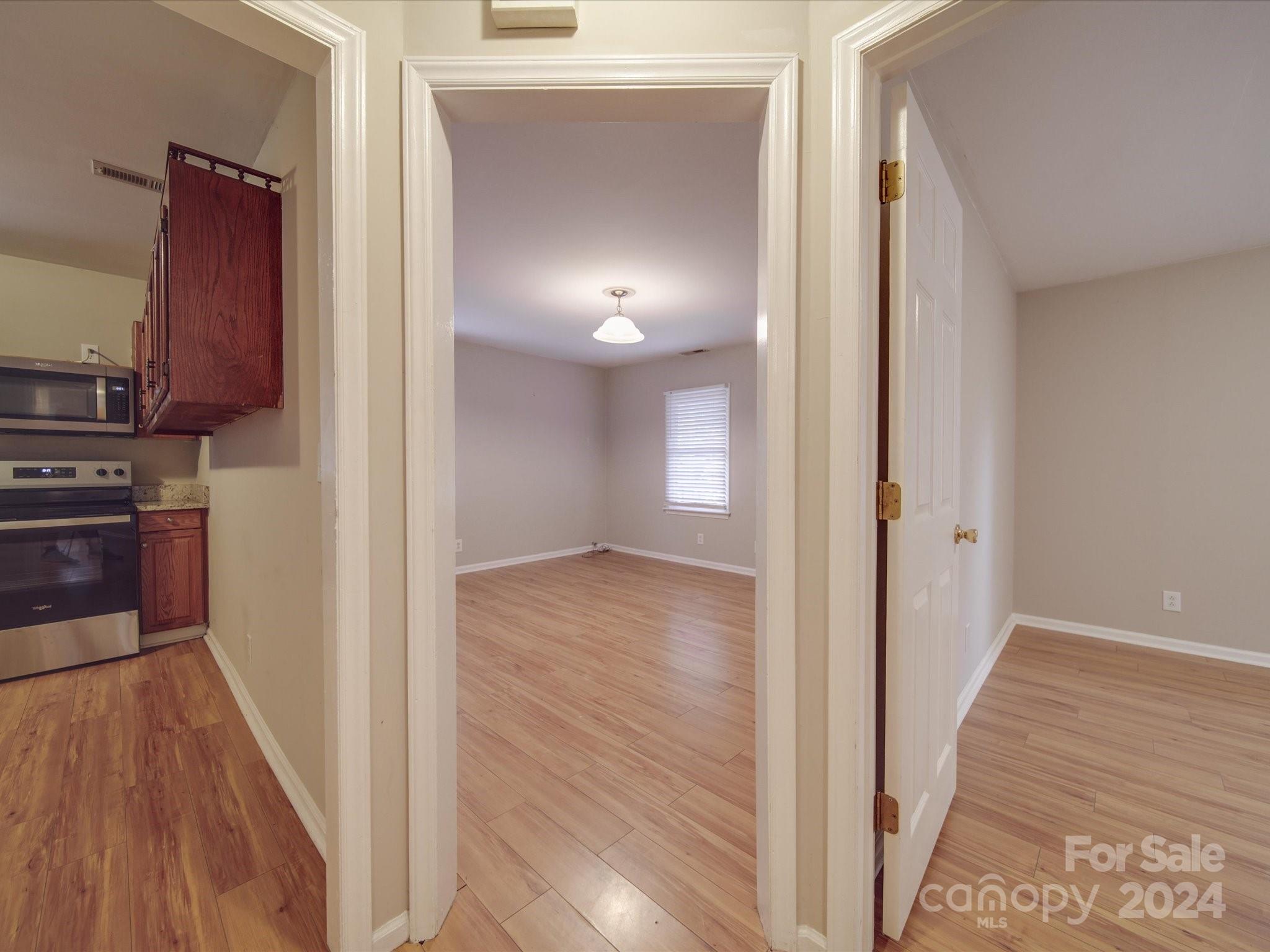 1211 Cloninger Avenue