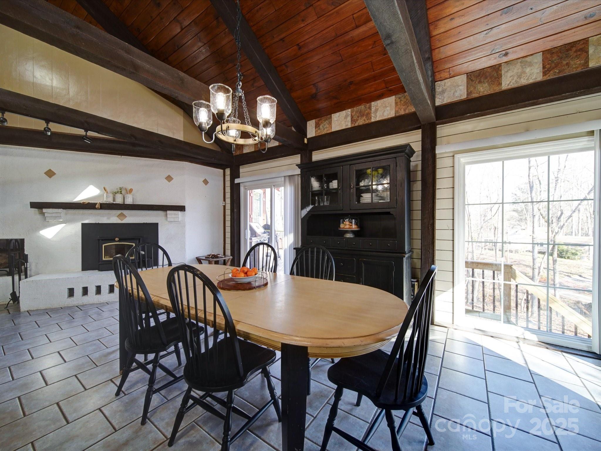 128 Fallingwood Circle