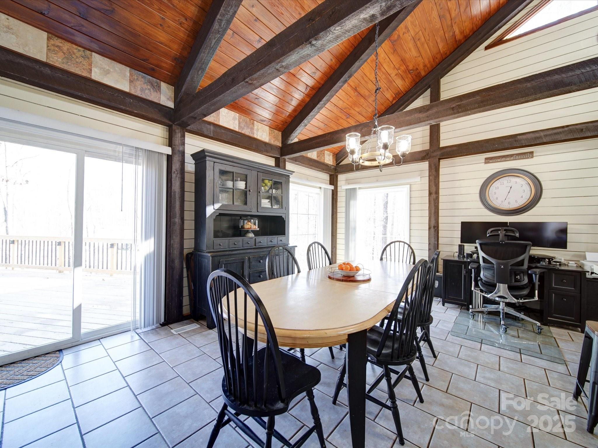 128 Fallingwood Circle