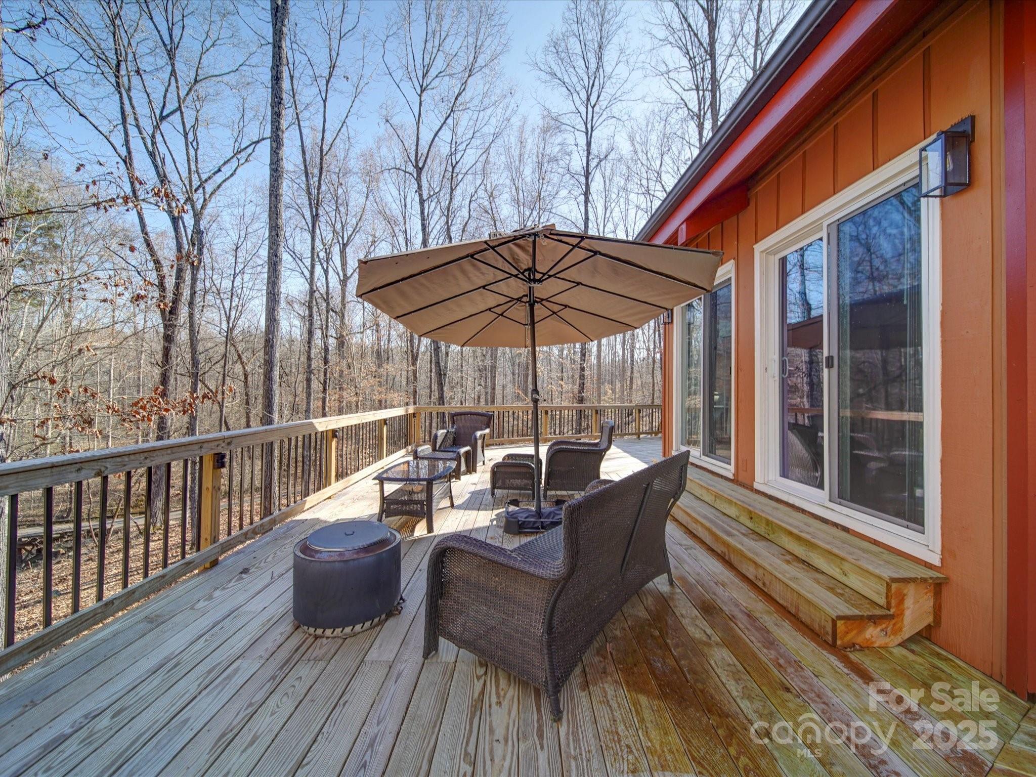 128 Fallingwood Circle