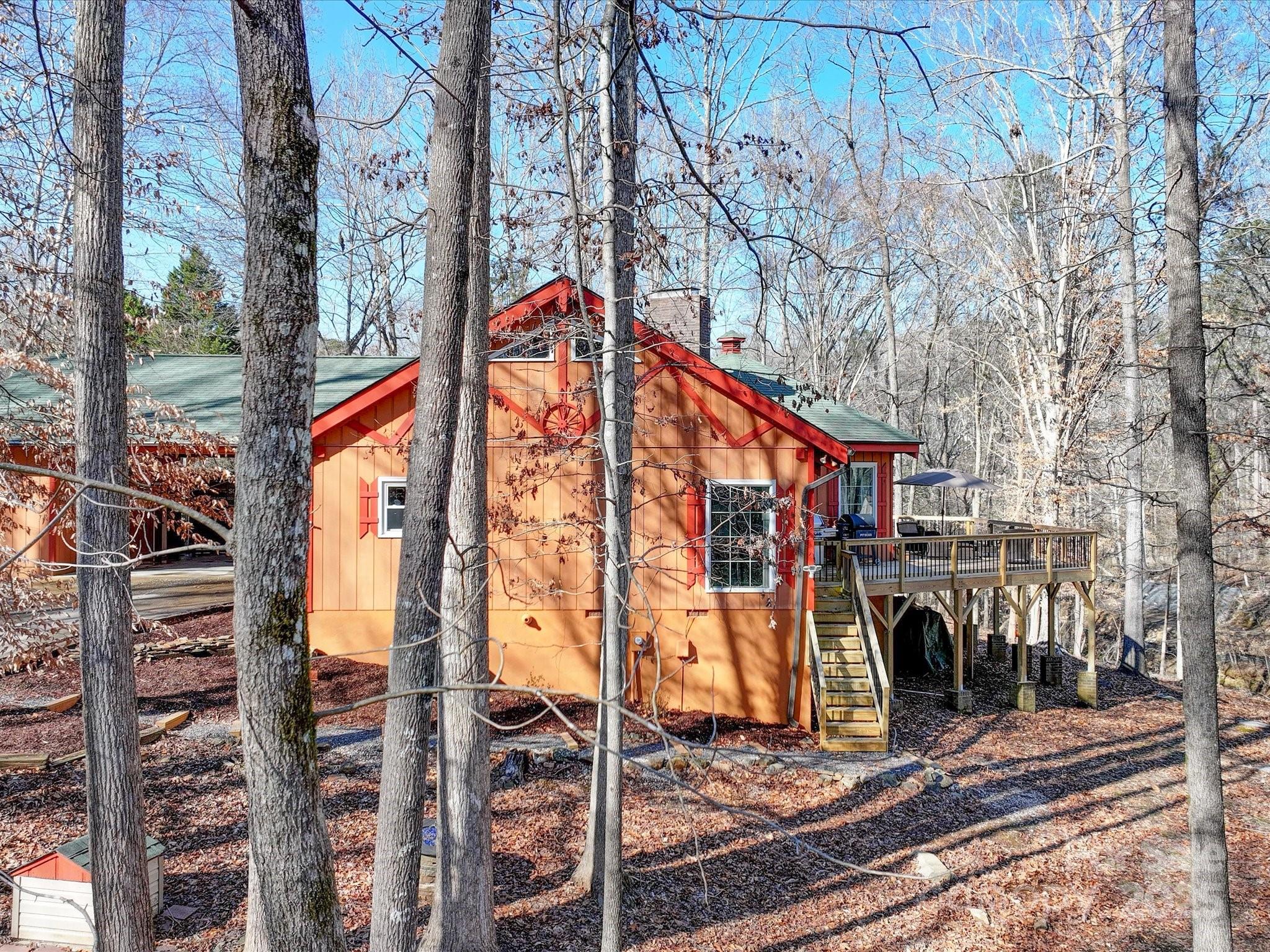 128 Fallingwood Circle