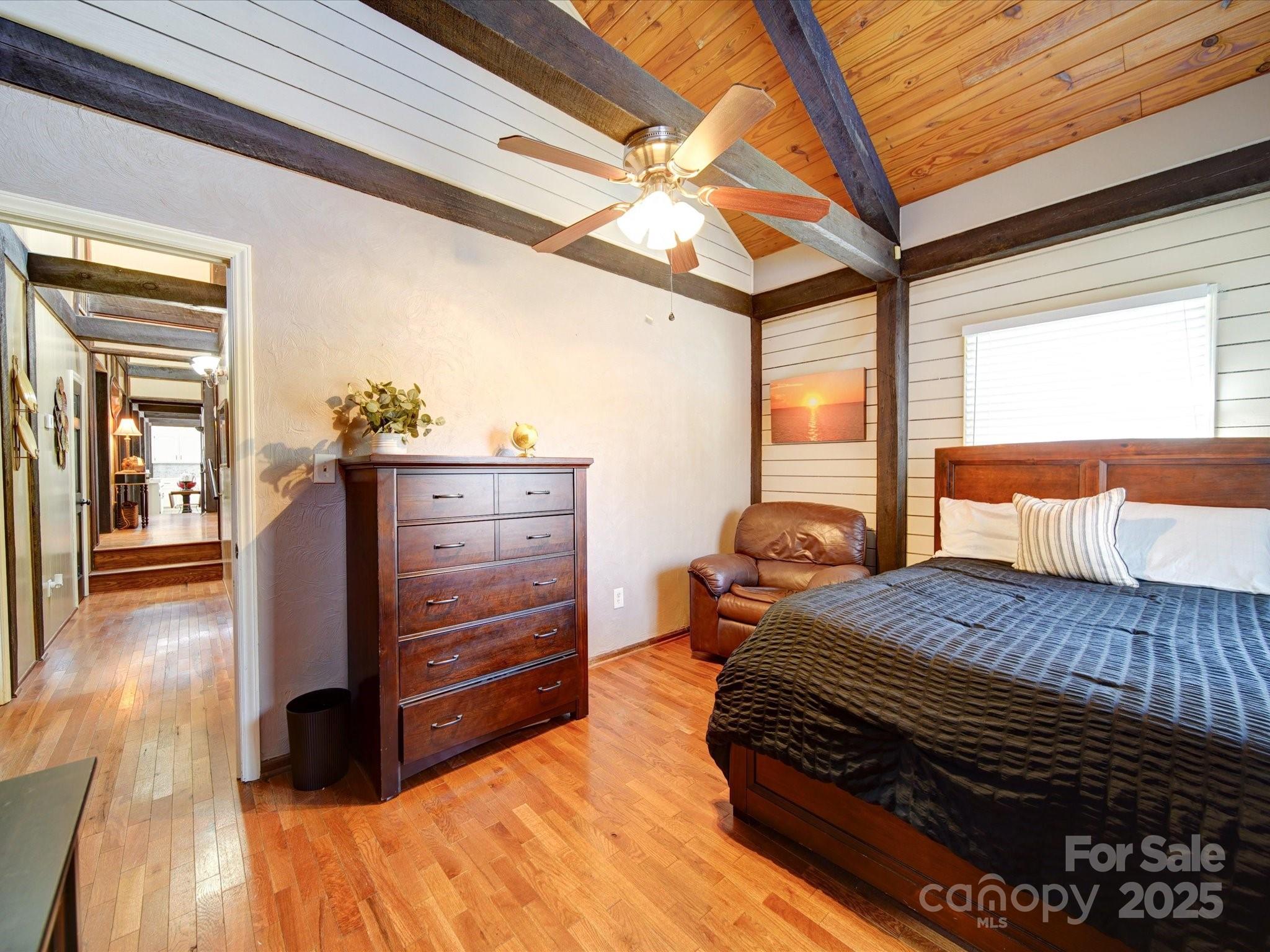 128 Fallingwood Circle