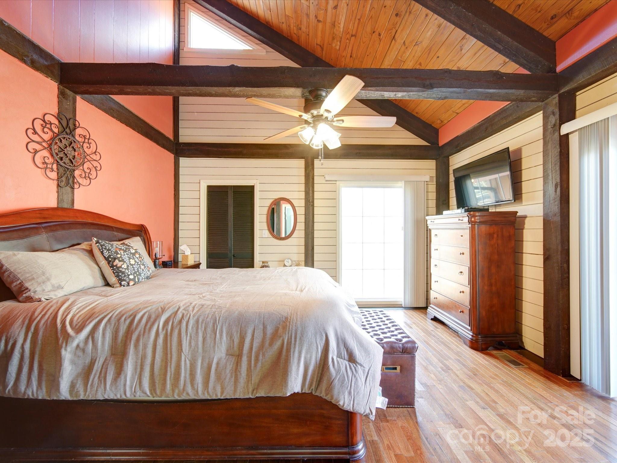 128 Fallingwood Circle