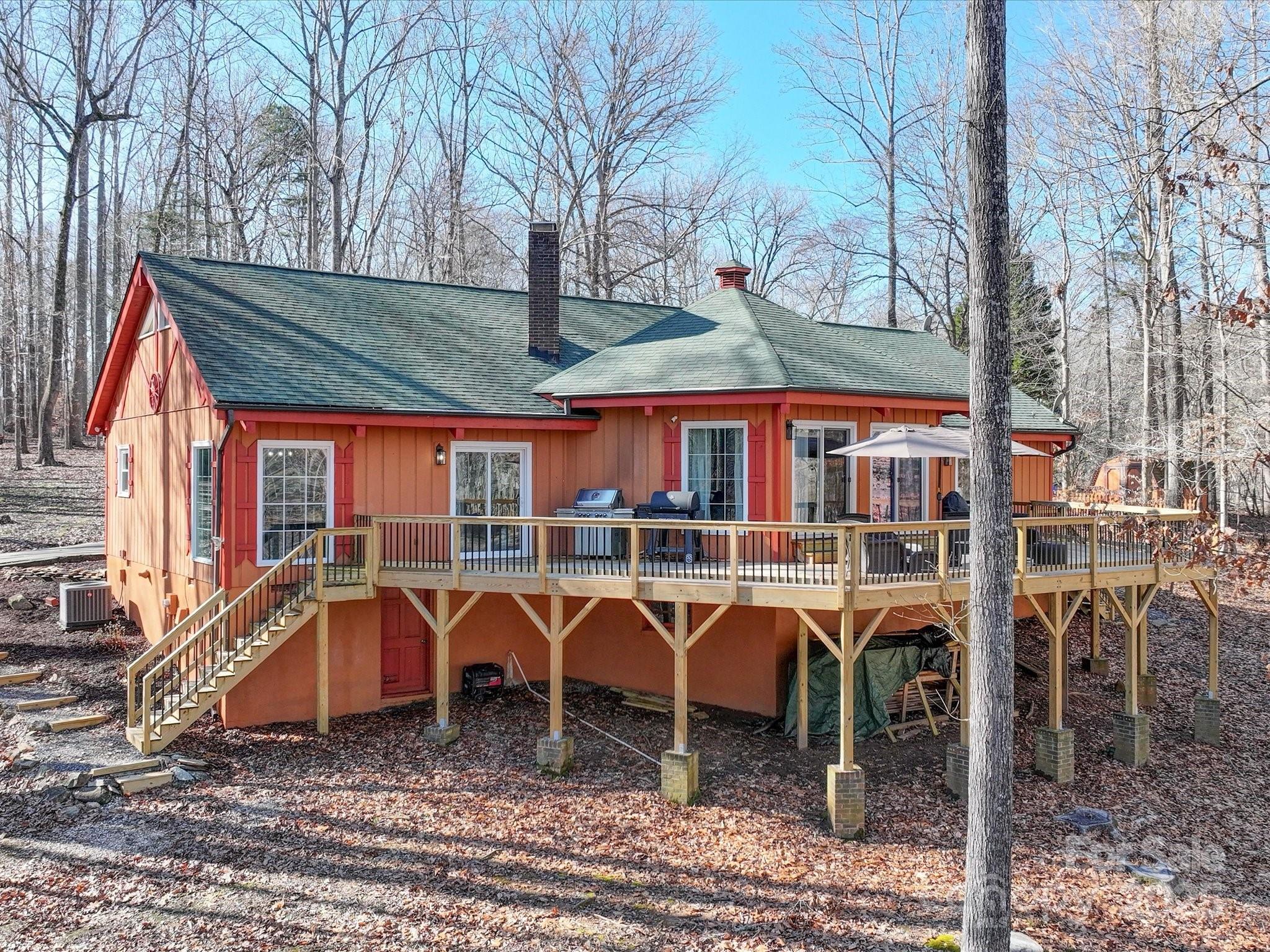 128 Fallingwood Circle