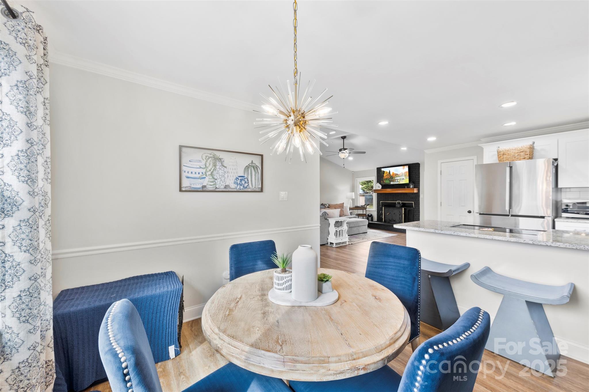 3521 Heather Lane