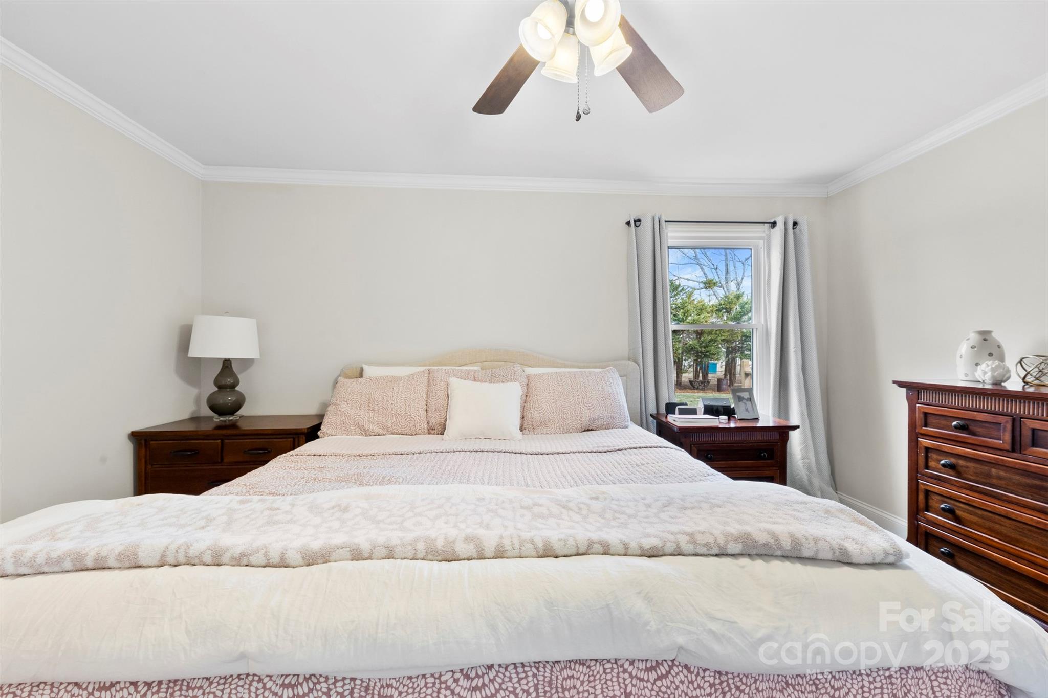3521 Heather Lane