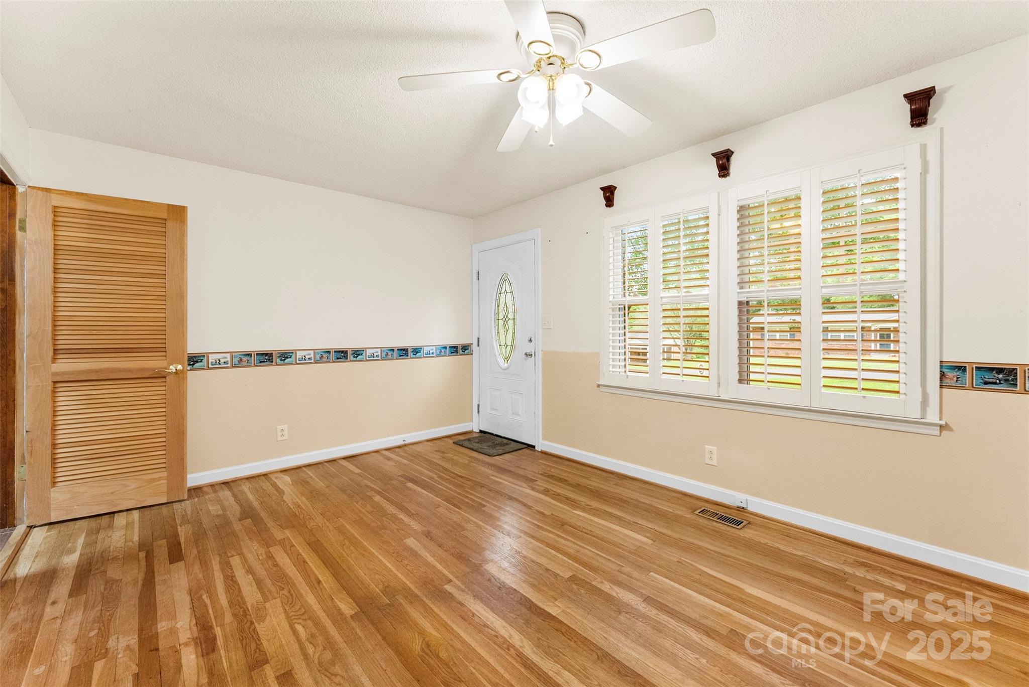 4107 Windwood Drive