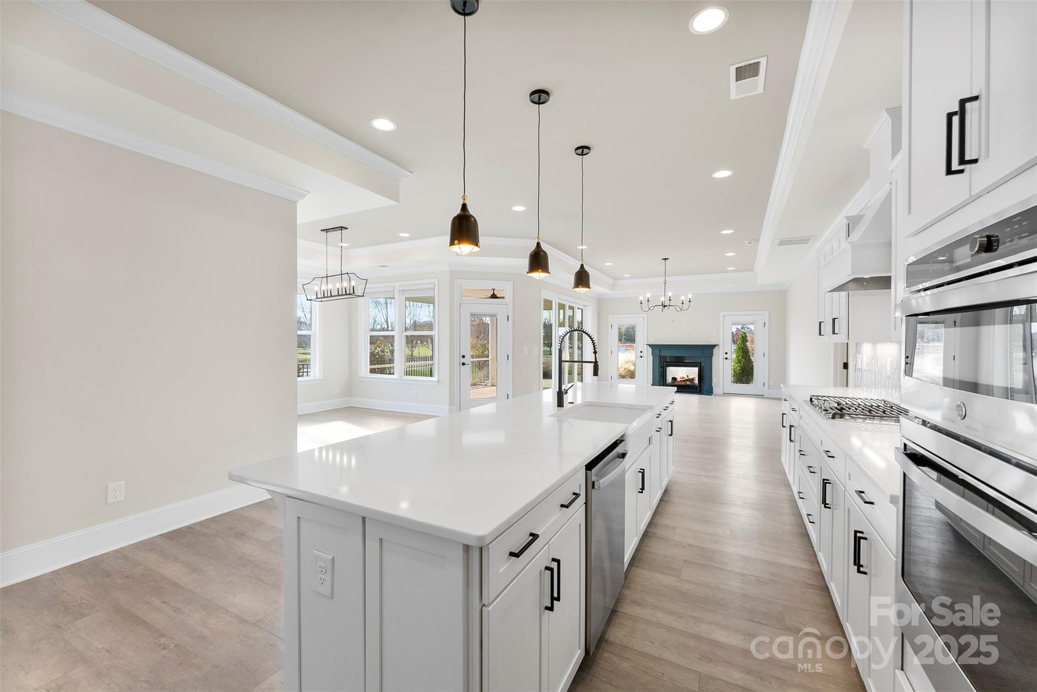 3089 Founding Fathers Drive