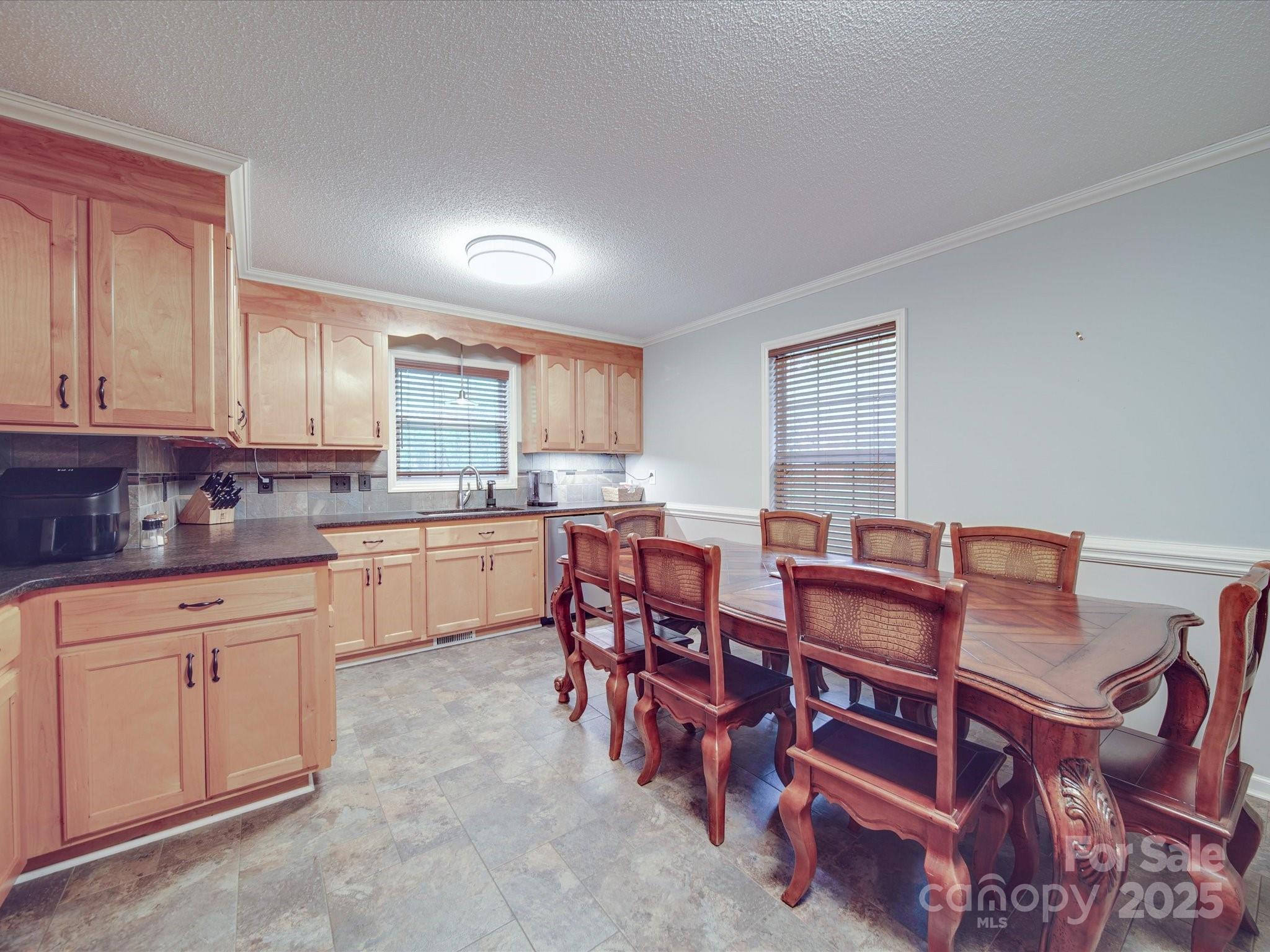 4620 Binwhe Lane