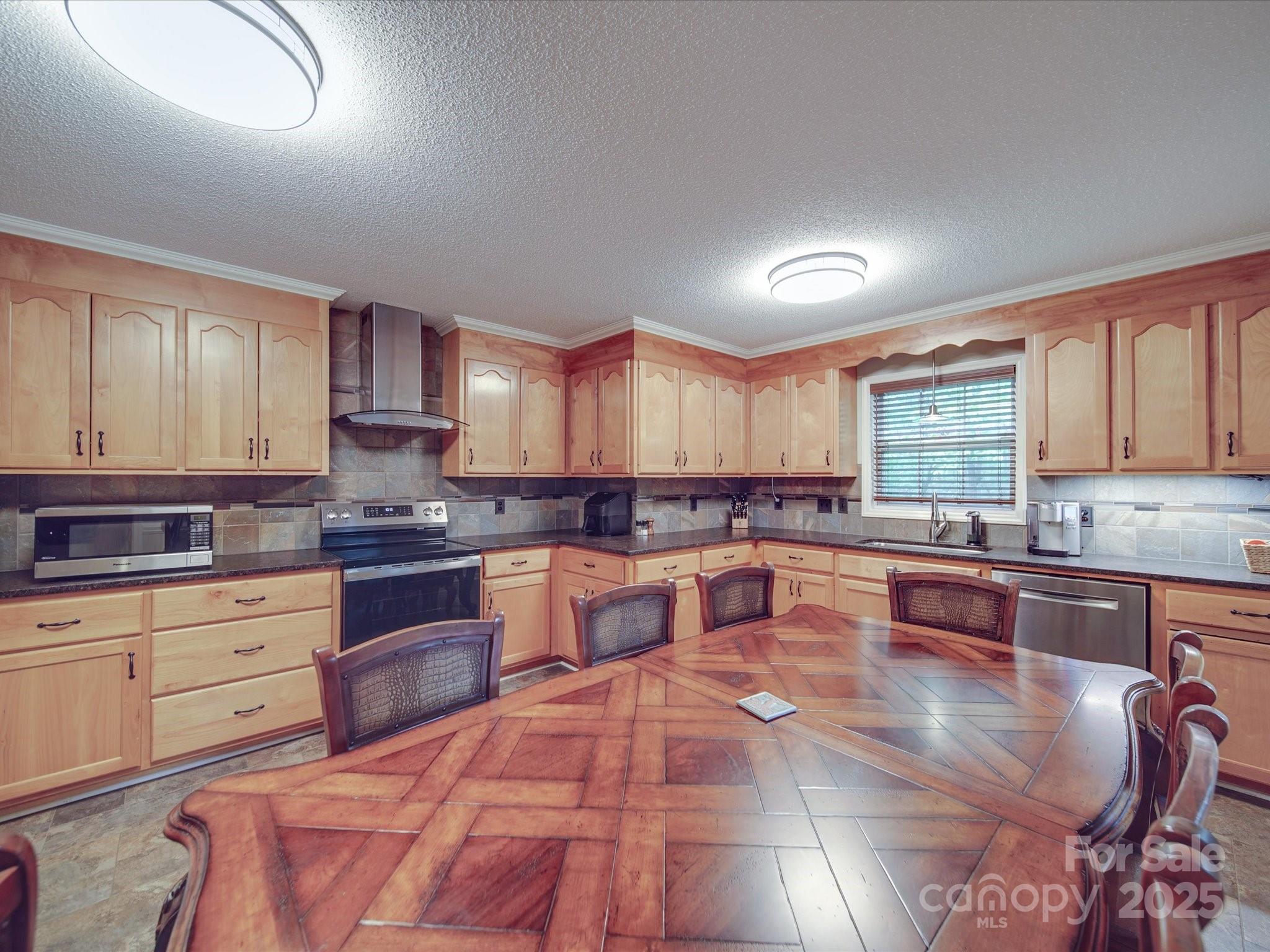 4620 Binwhe Lane