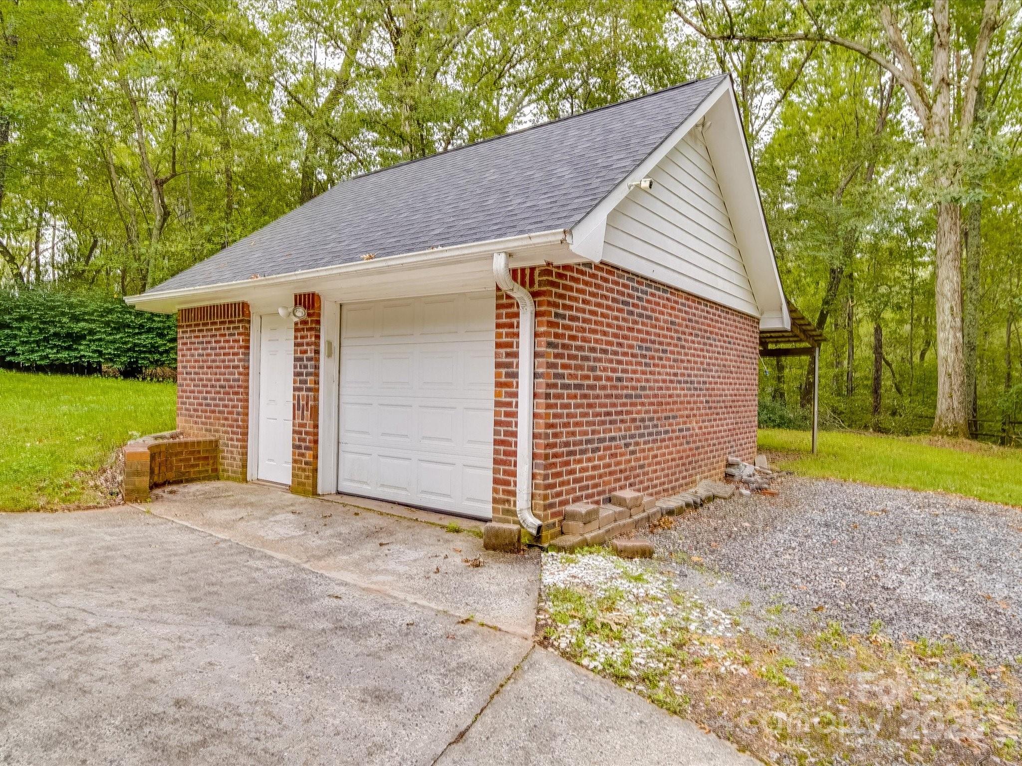 4620 Binwhe Lane