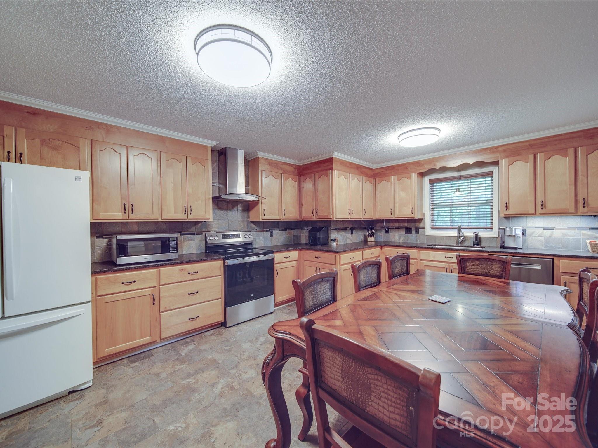 4620 Binwhe Lane