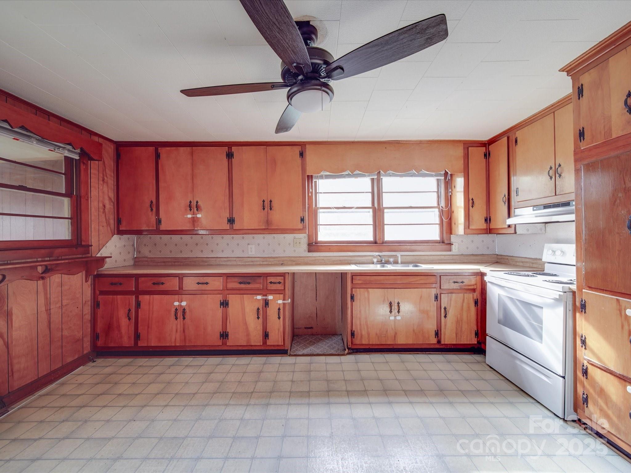 201 Robinson Road