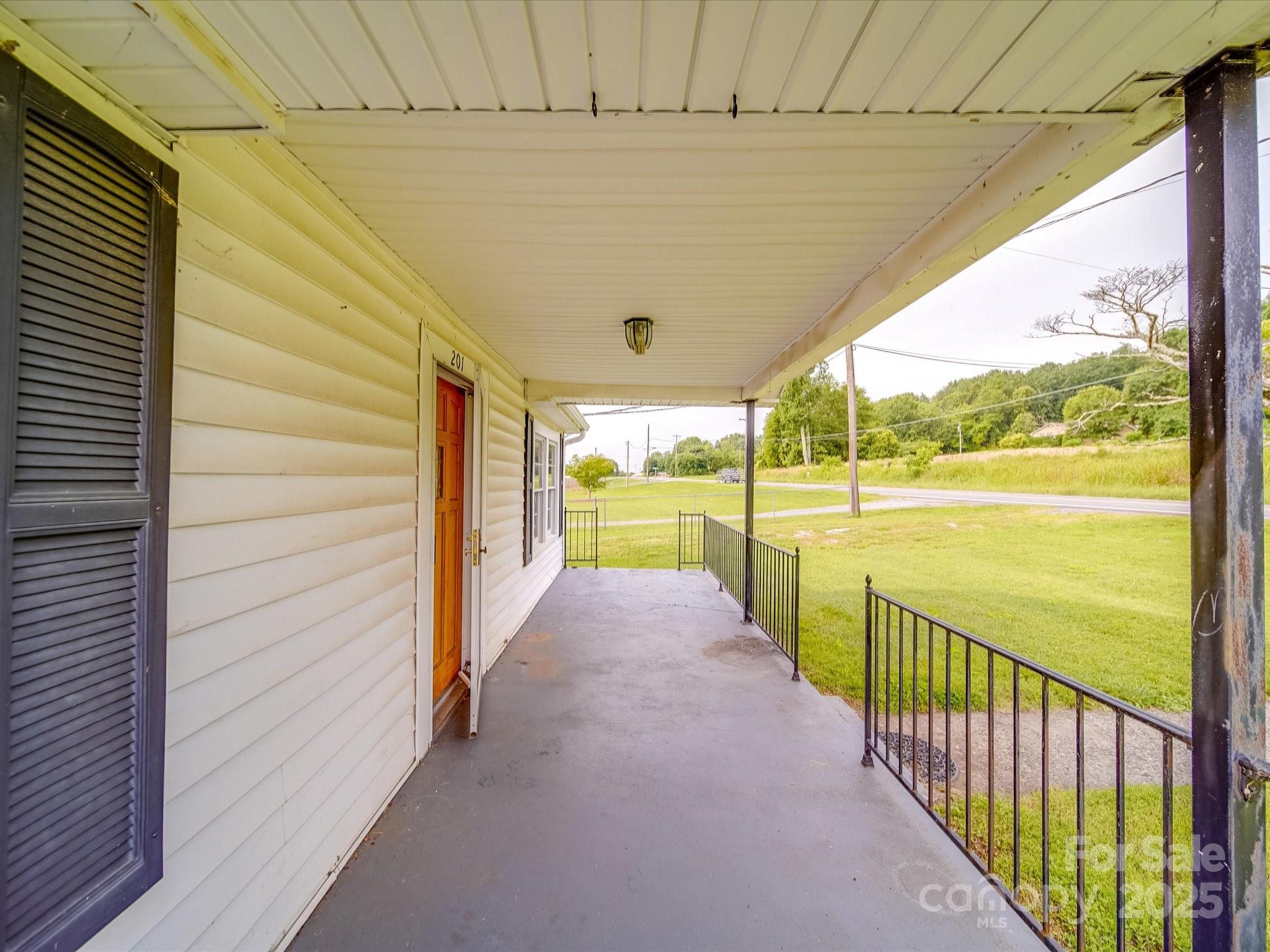 201 Robinson Road