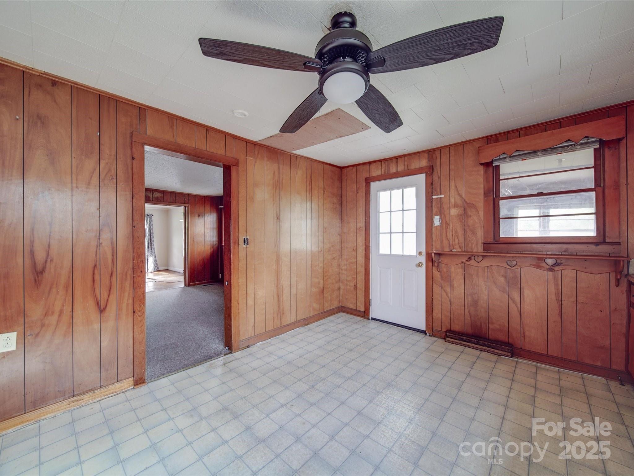 201 Robinson Road