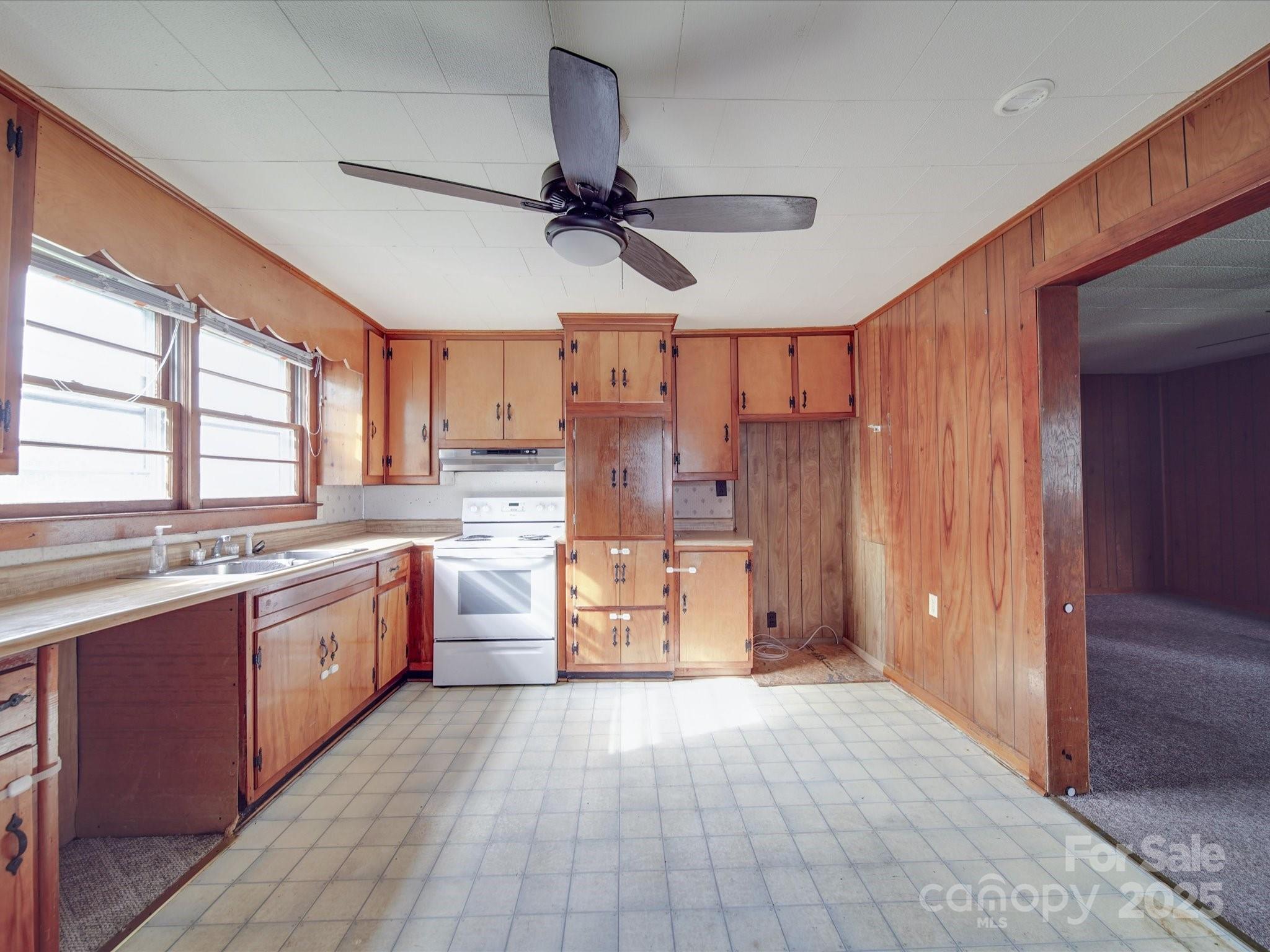 201 Robinson Road