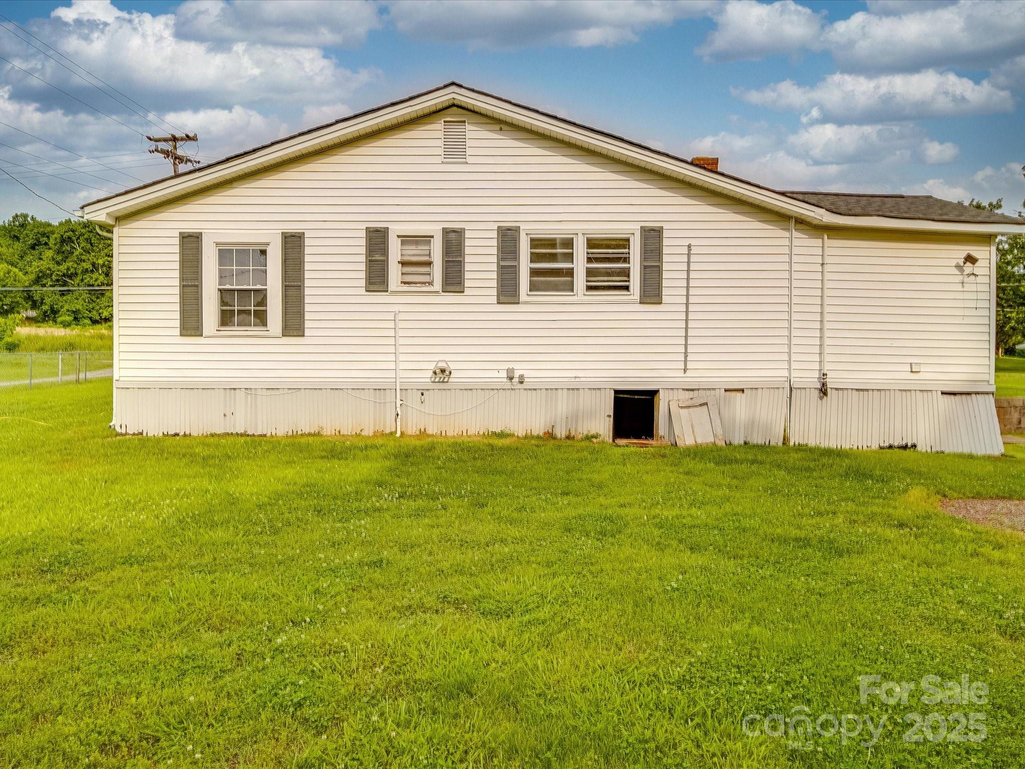 201 Robinson Road