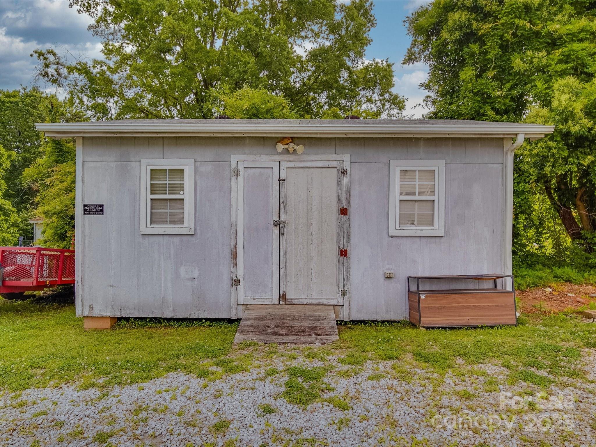 201 Robinson Road