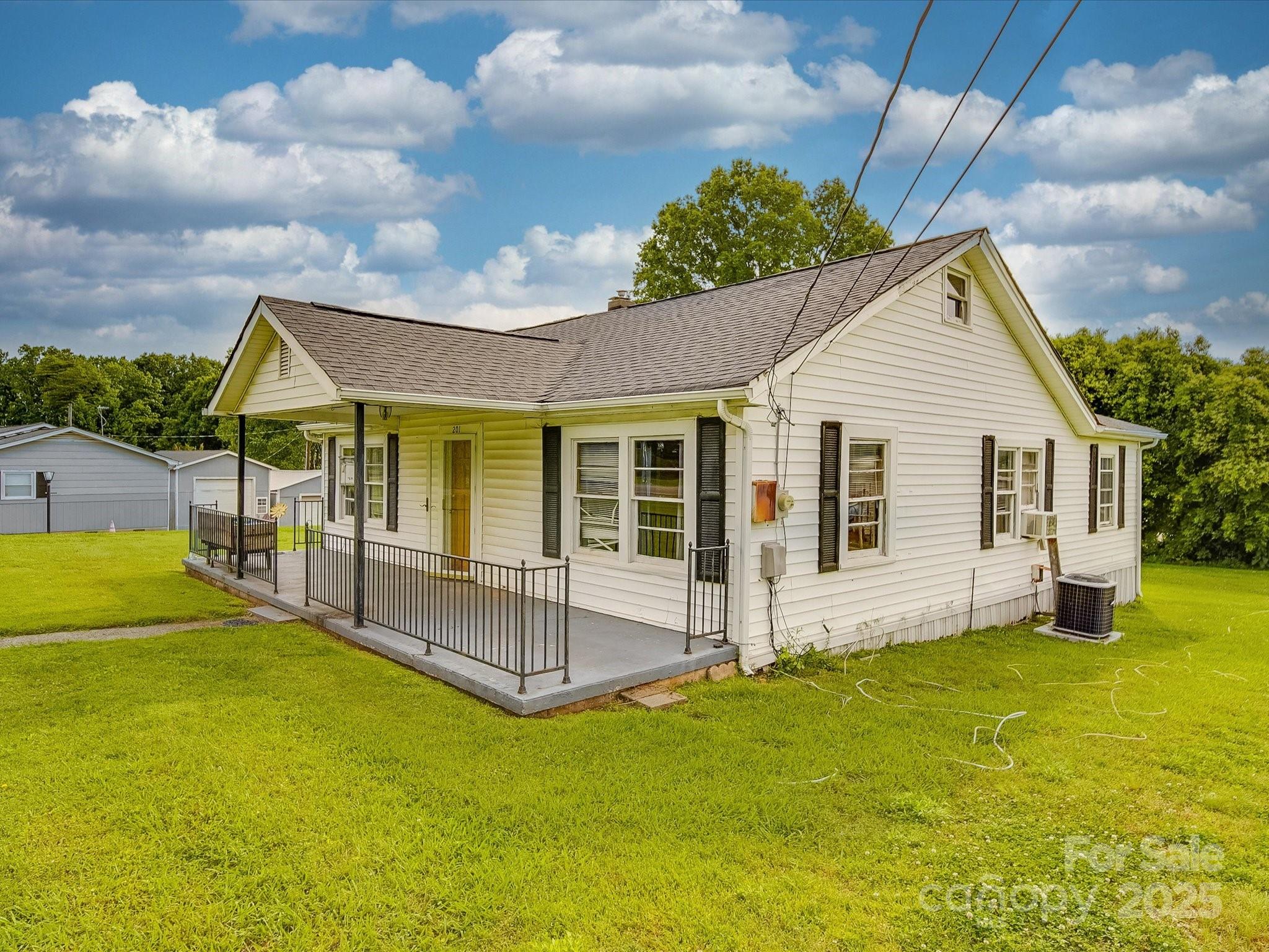 201 Robinson Road