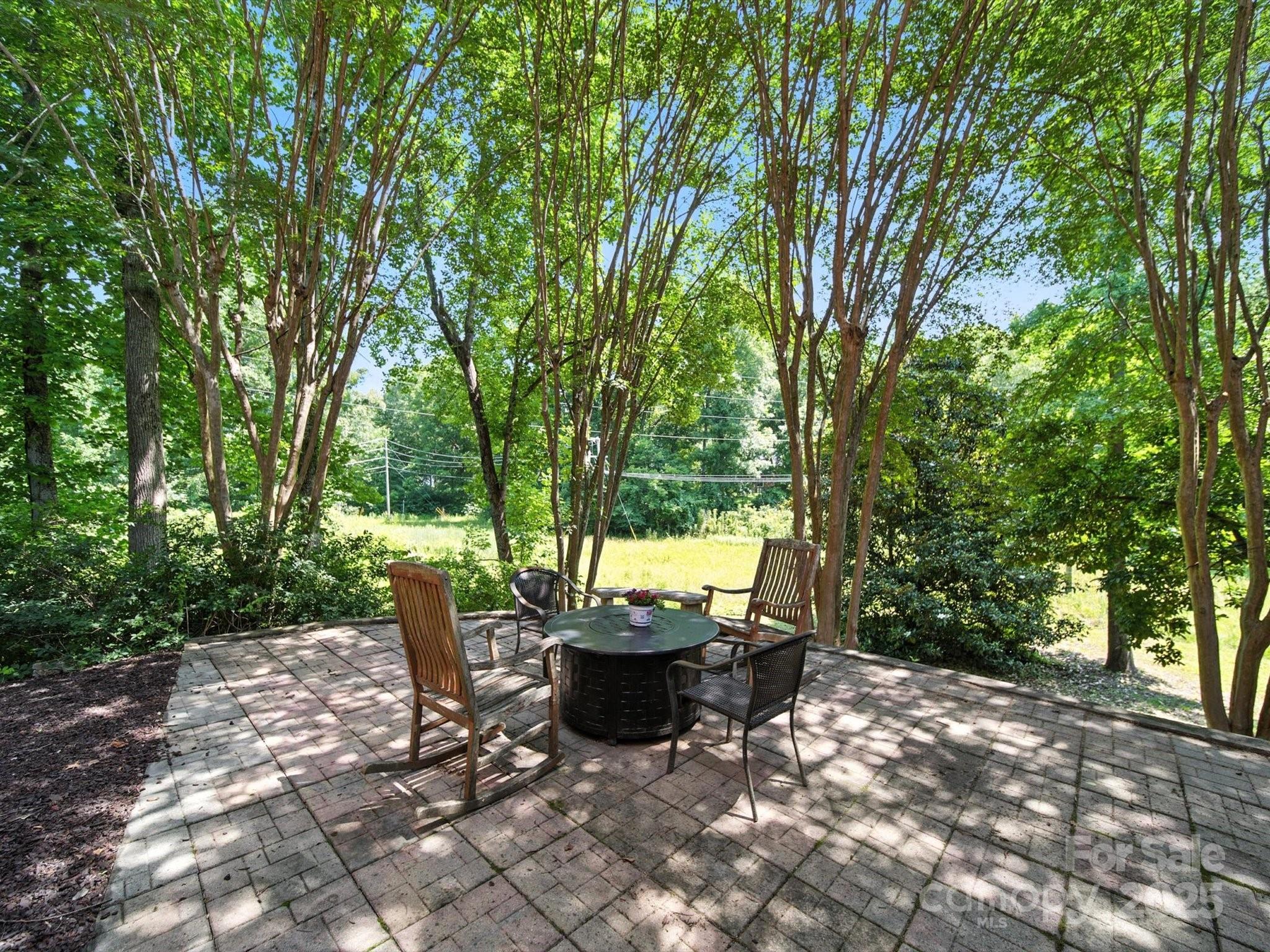 2769 Independence Way