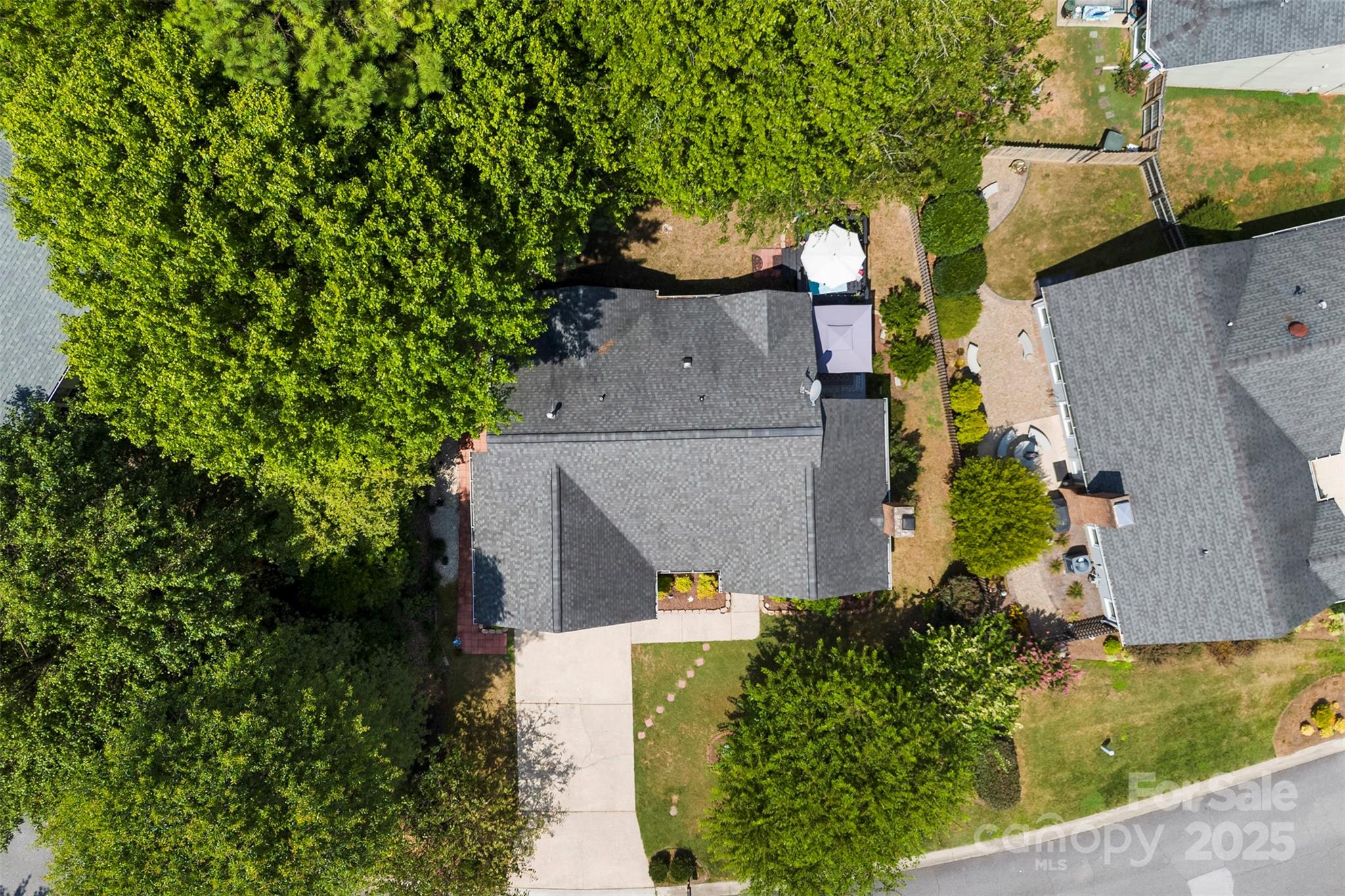 3084 River Ridge Drive