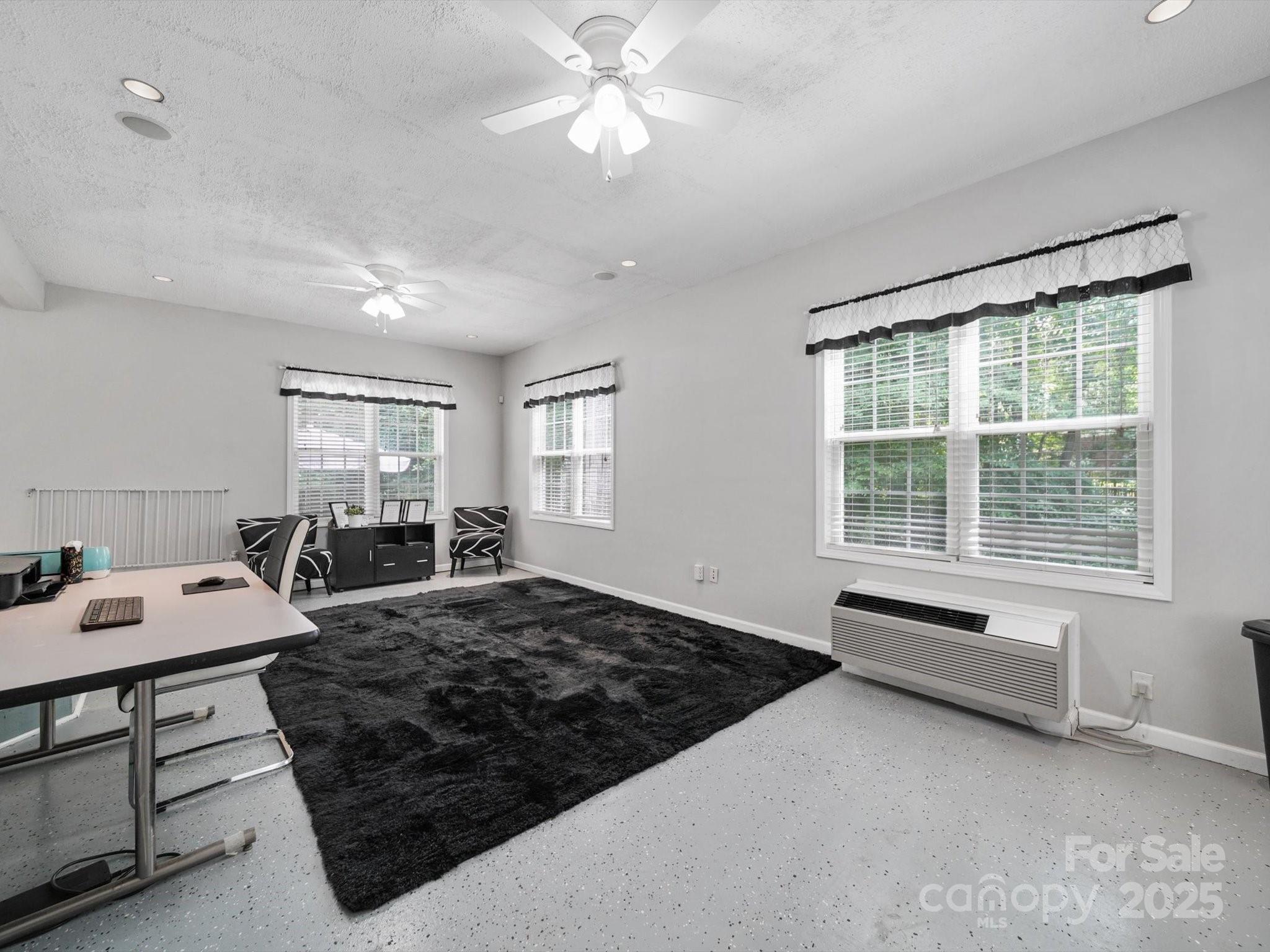 713 Hickory Hill Court