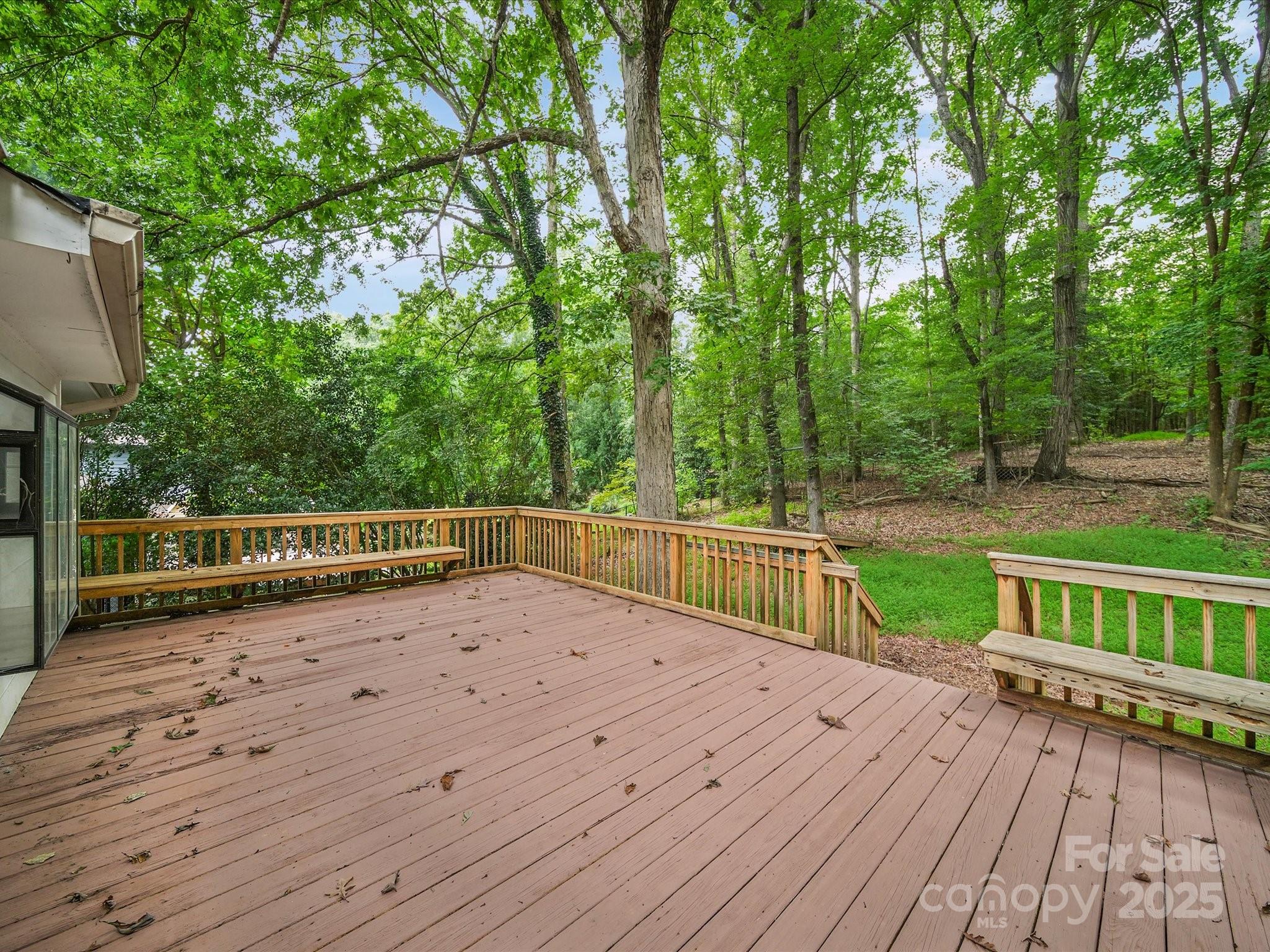 222 Woodridge Drive