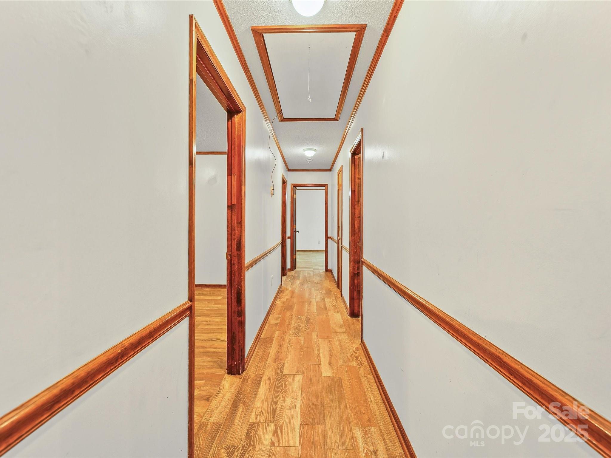 222 Woodridge Drive