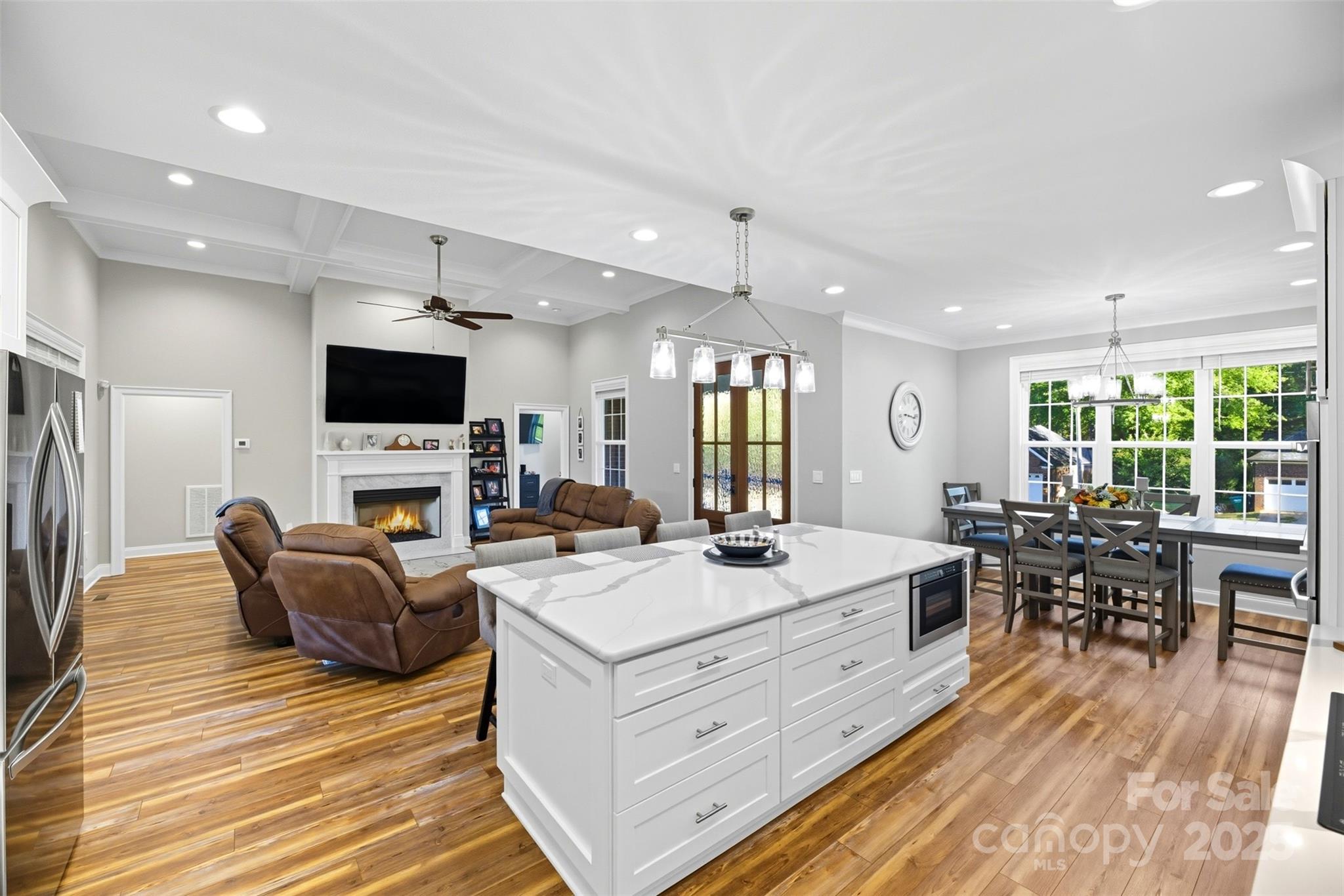 706 Toncin Avenue