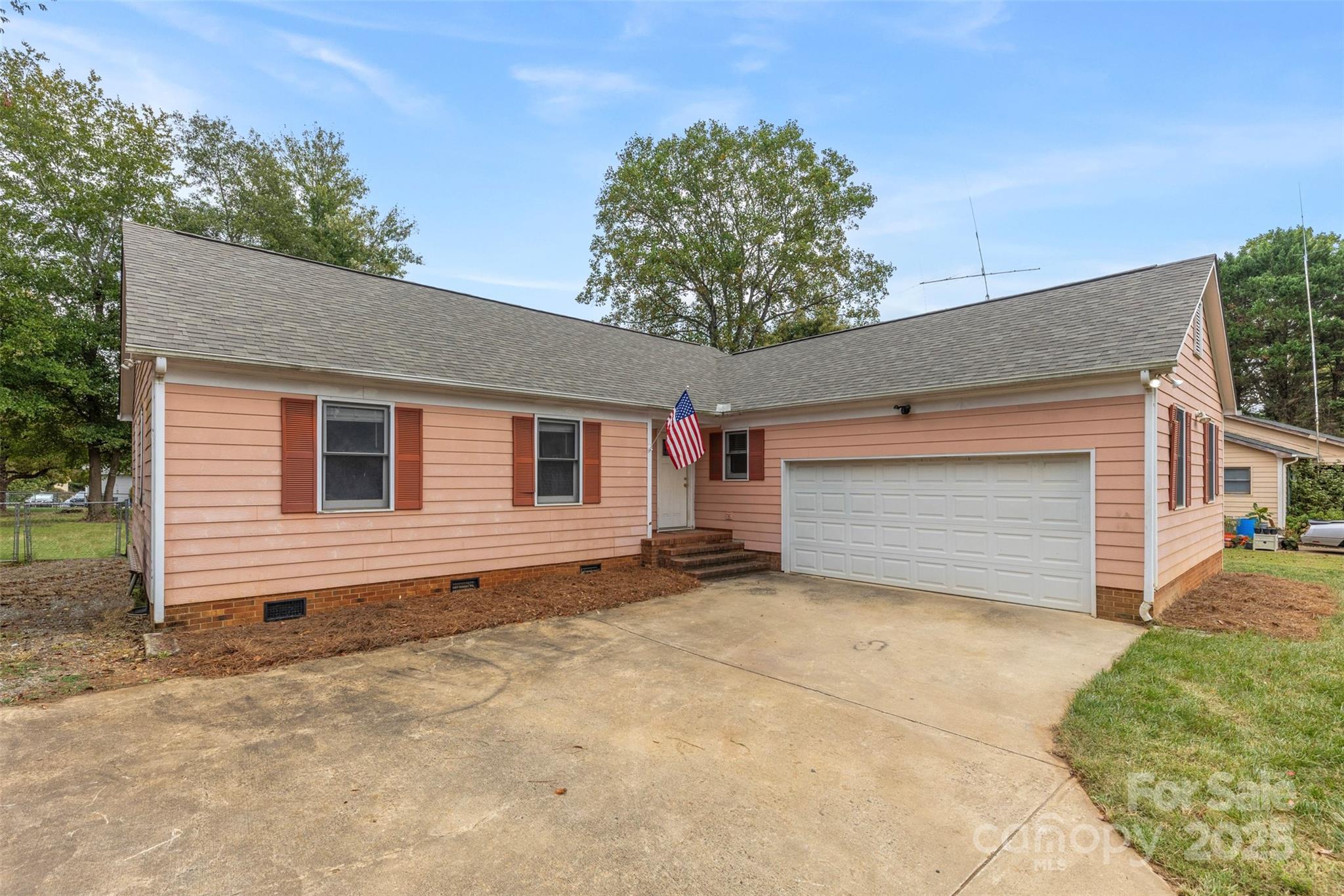 140 Smoke Tree Court