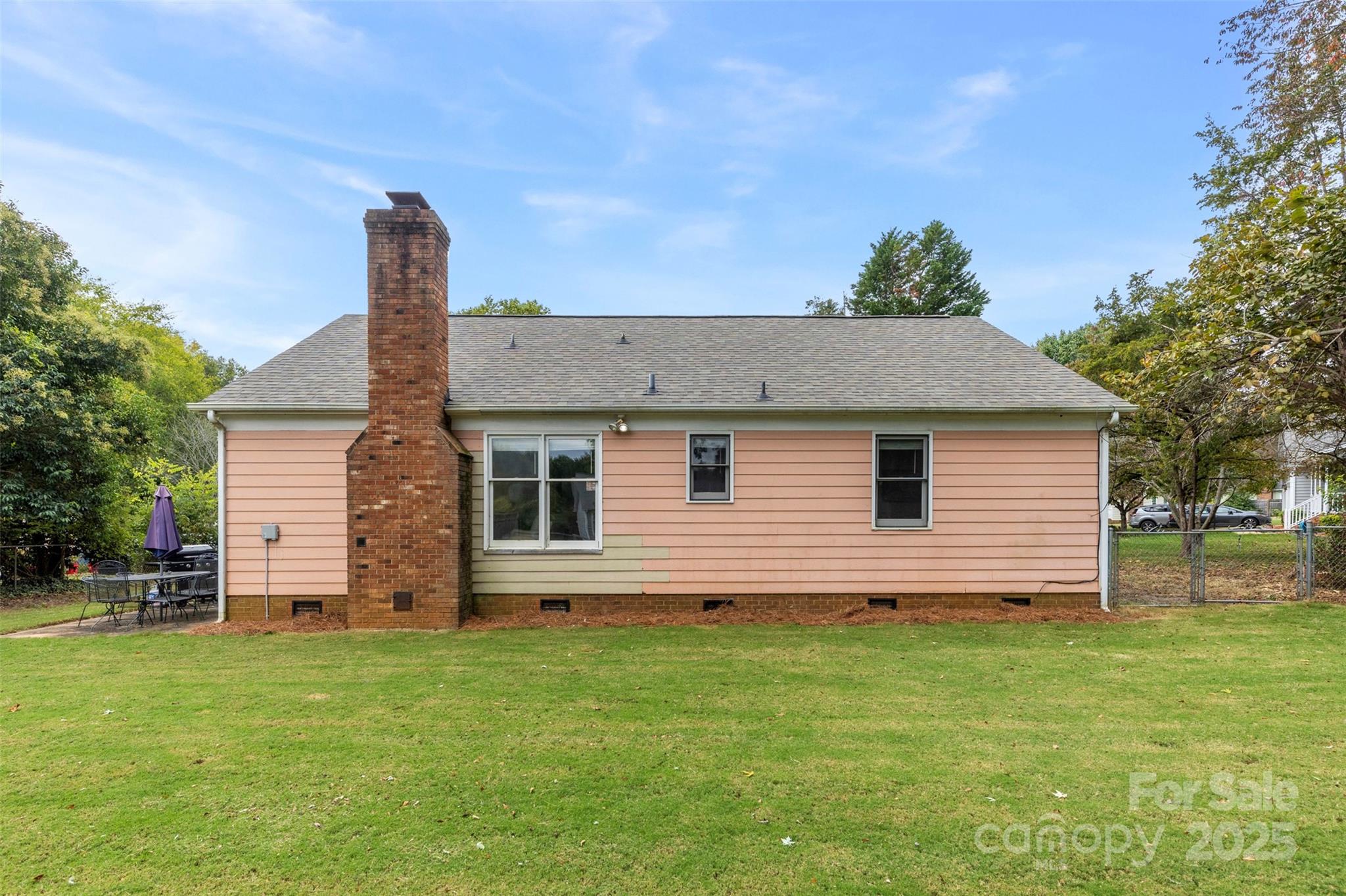 140 Smoke Tree Court