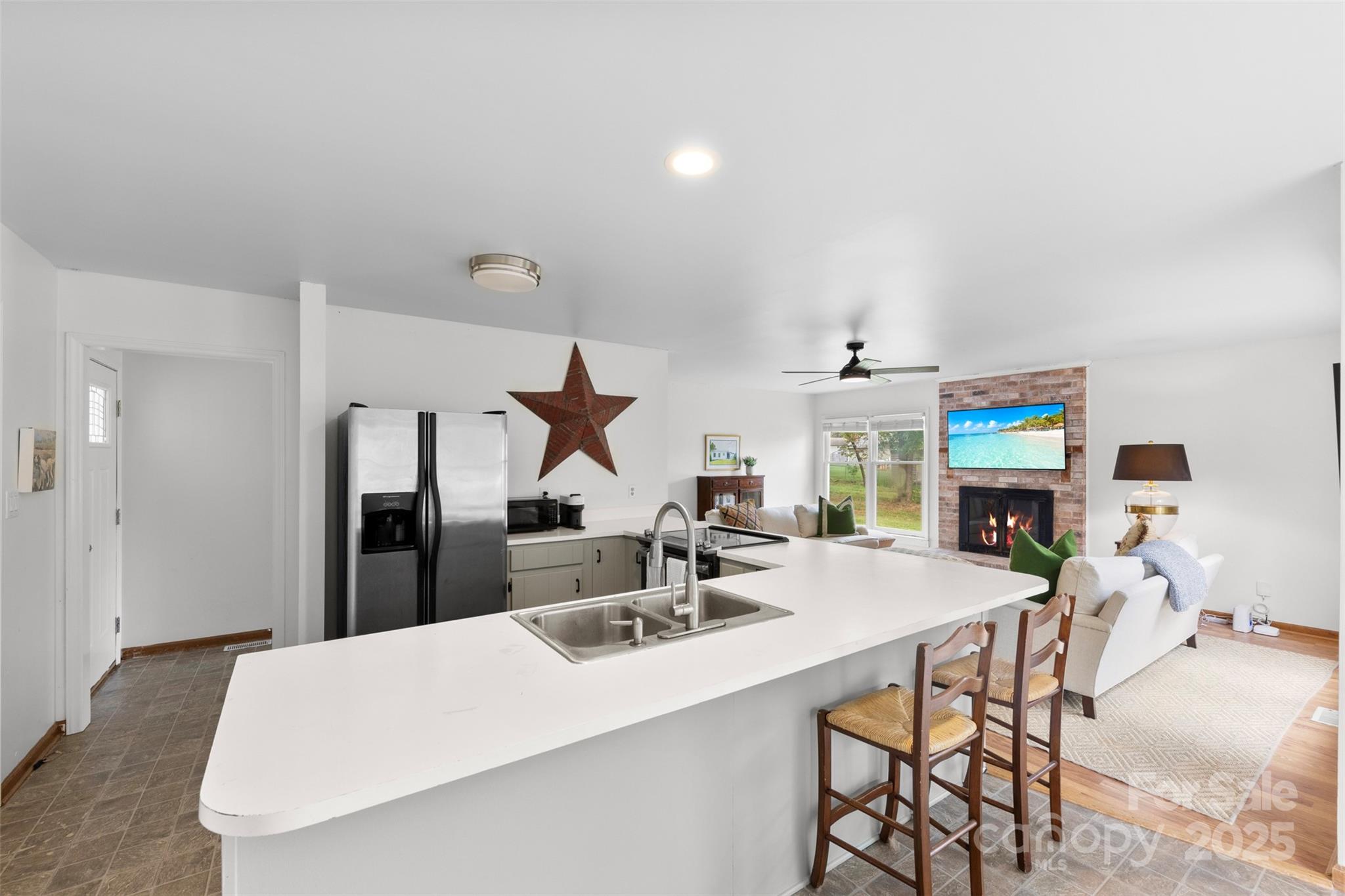 140 Smoke Tree Court