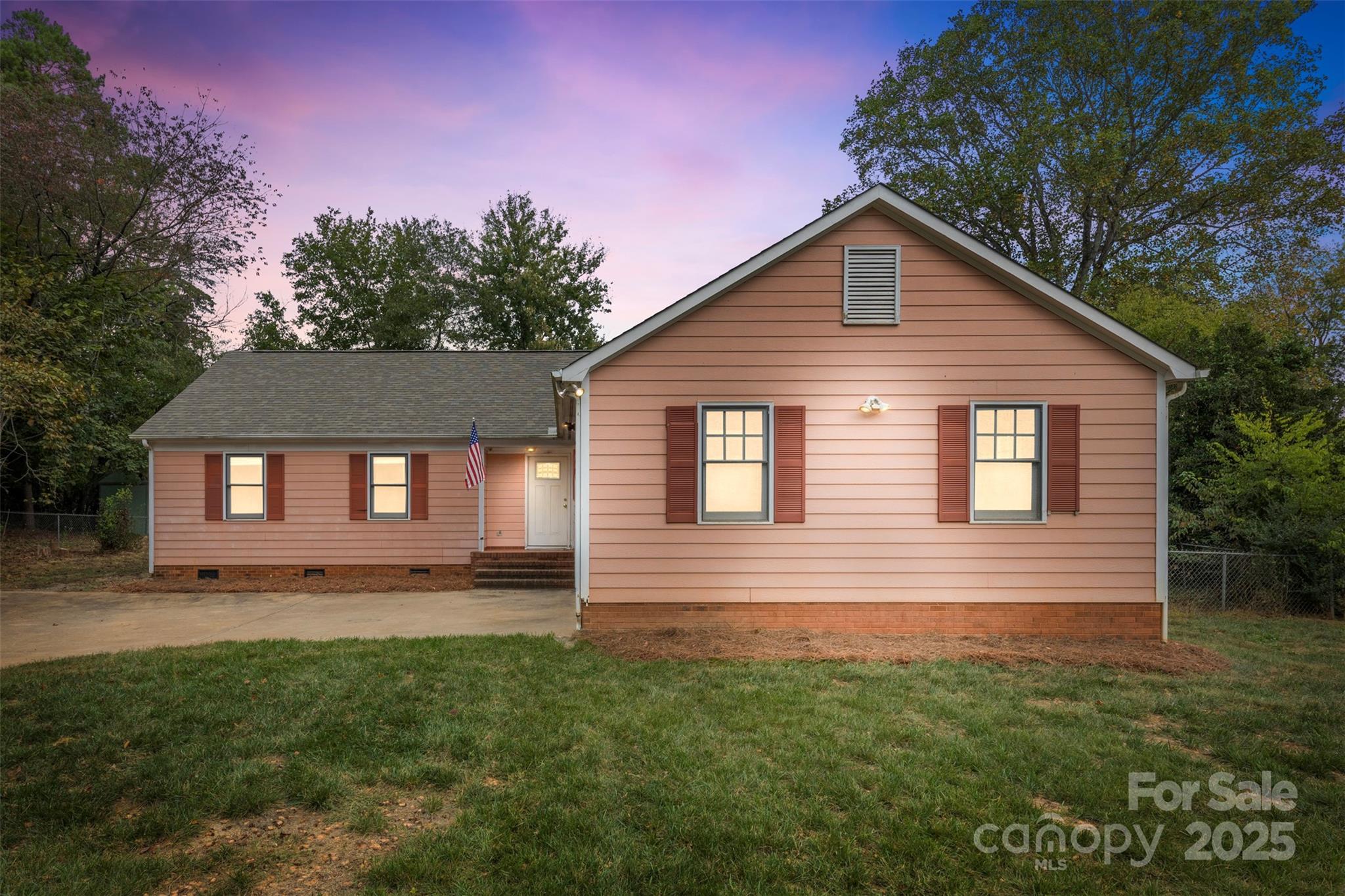 140 Smoke Tree Court