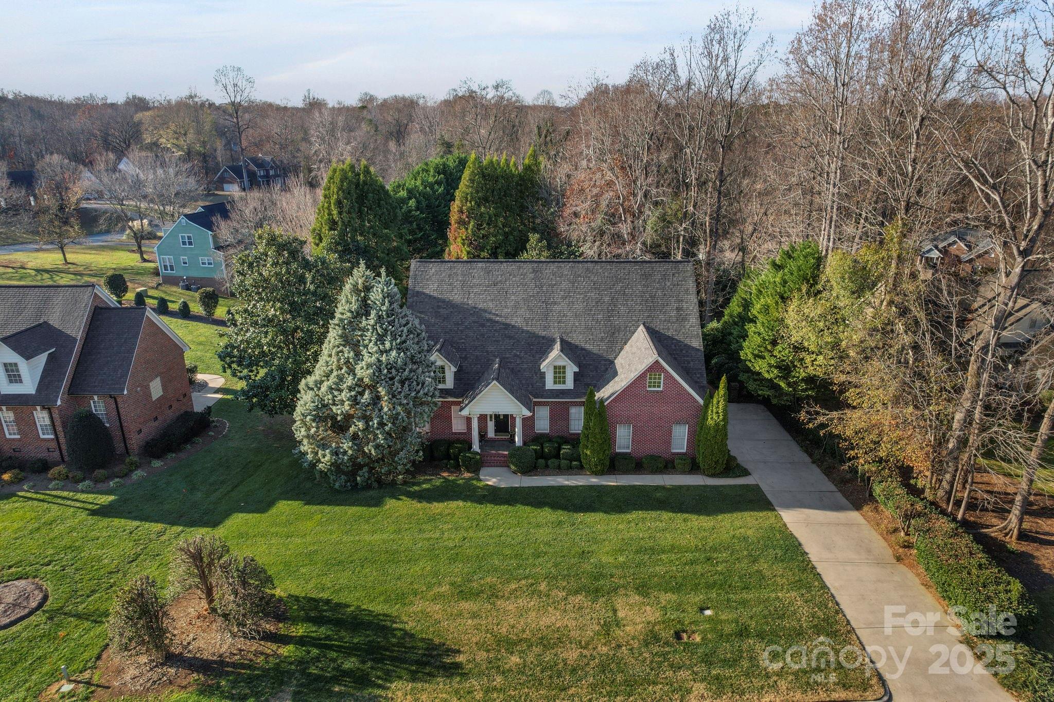 3015 Hamptonbrook Drive