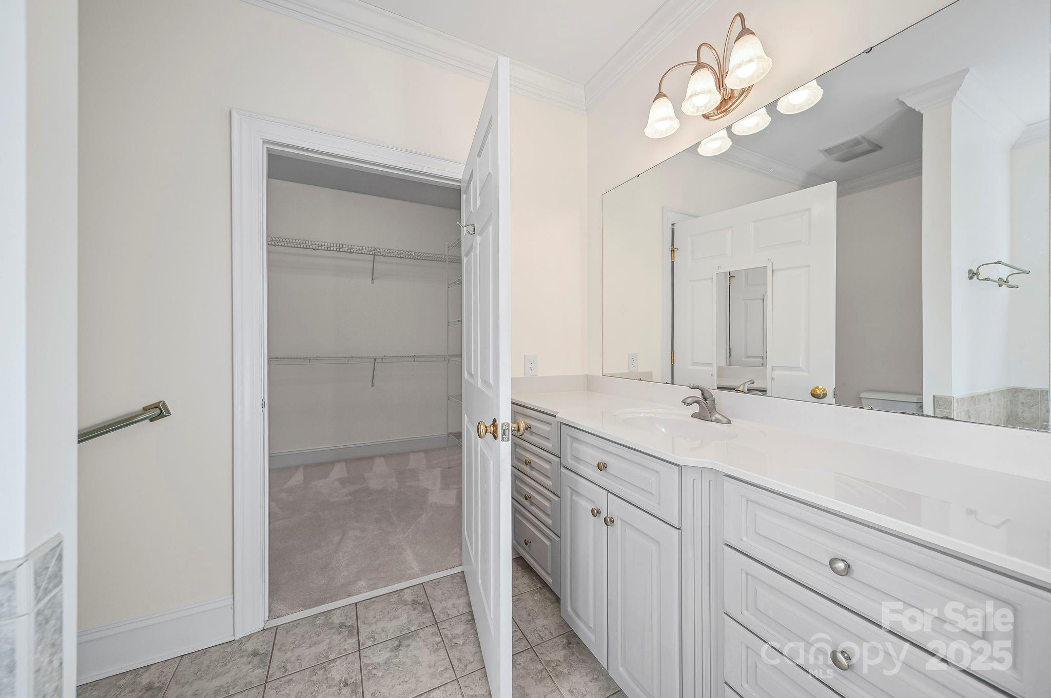 3015 Hamptonbrook Drive