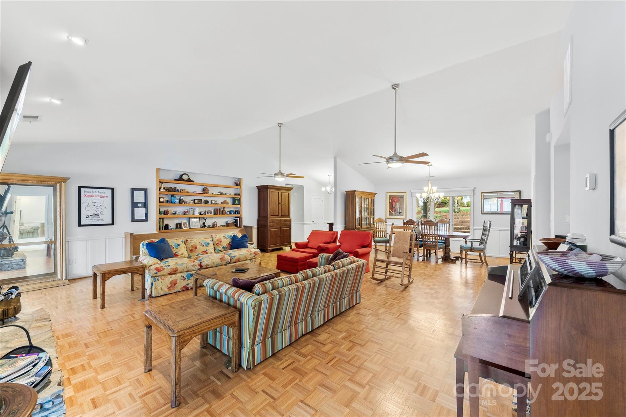 3623 E Club Colony Drive