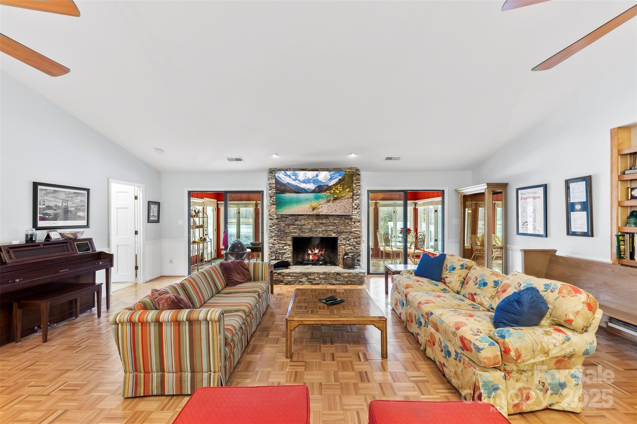 3623 E Club Colony Drive